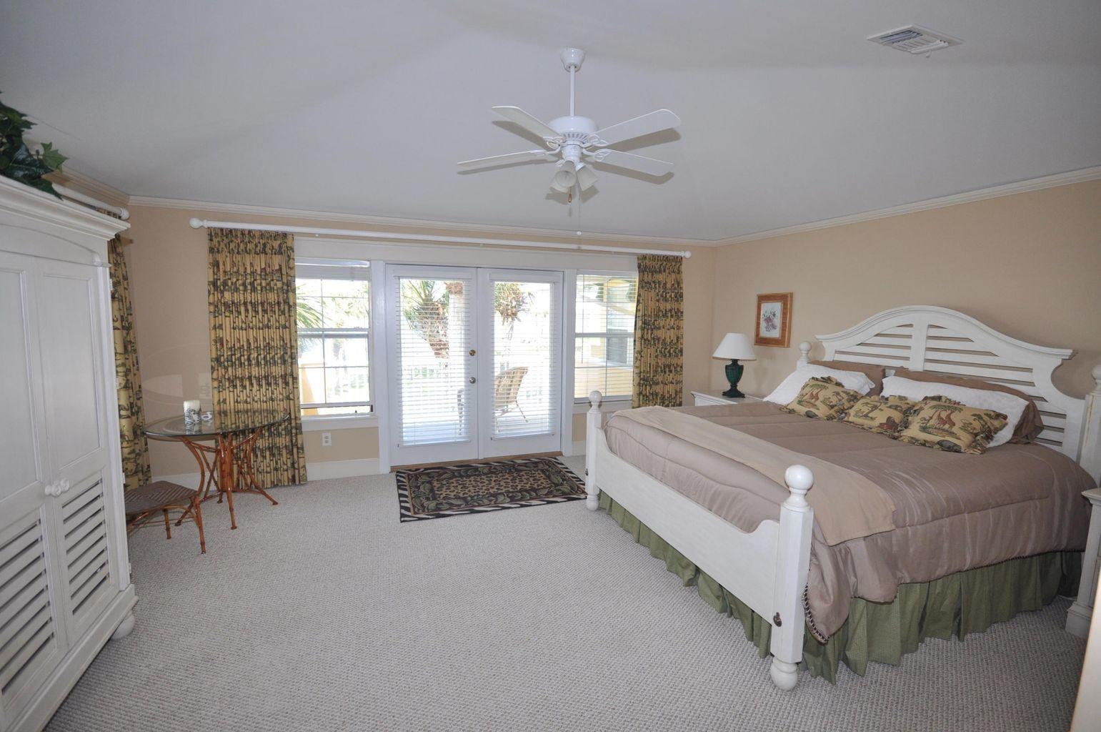 GRAND HARBOUR - Residential Lease