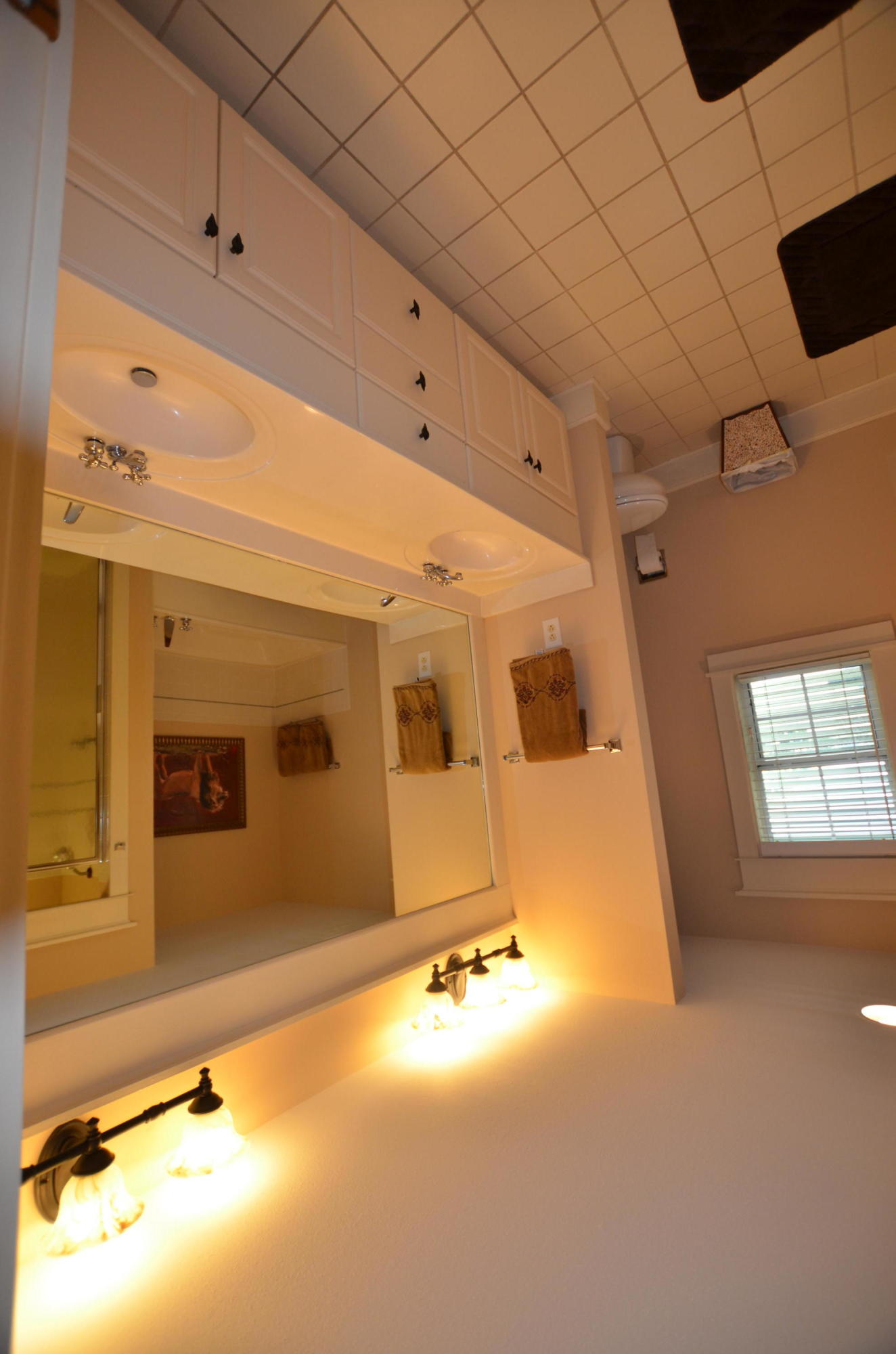 GRAND HARBOUR - Residential Lease