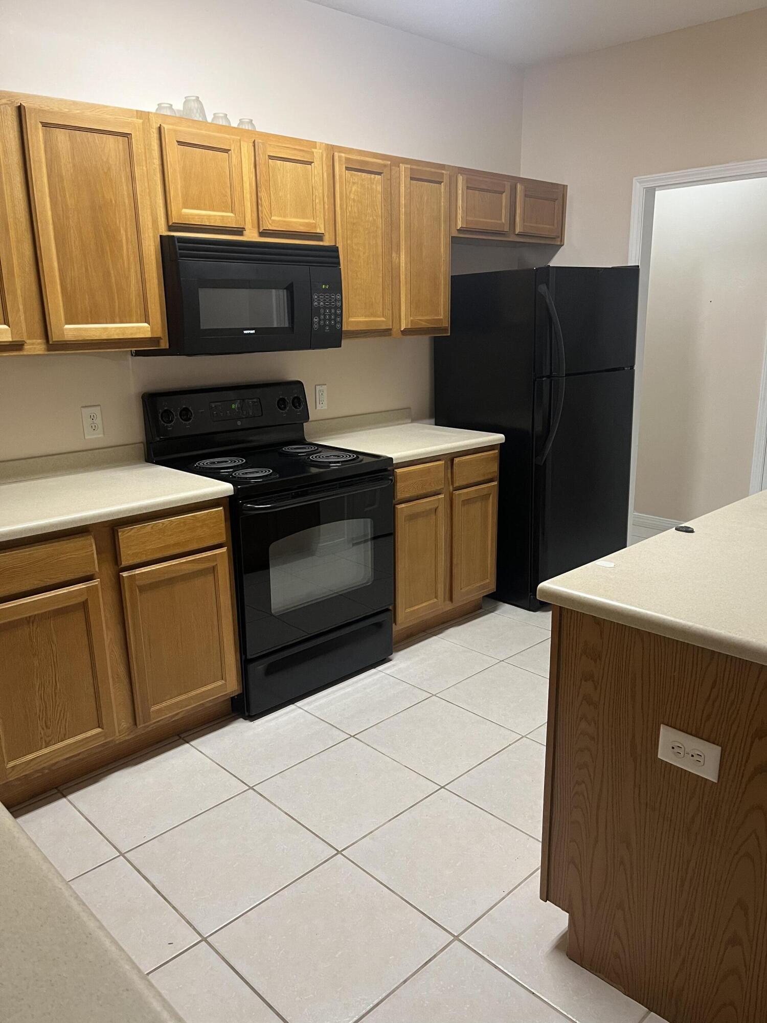 BEAVER RUN TOWNHOMES - Residential Lease