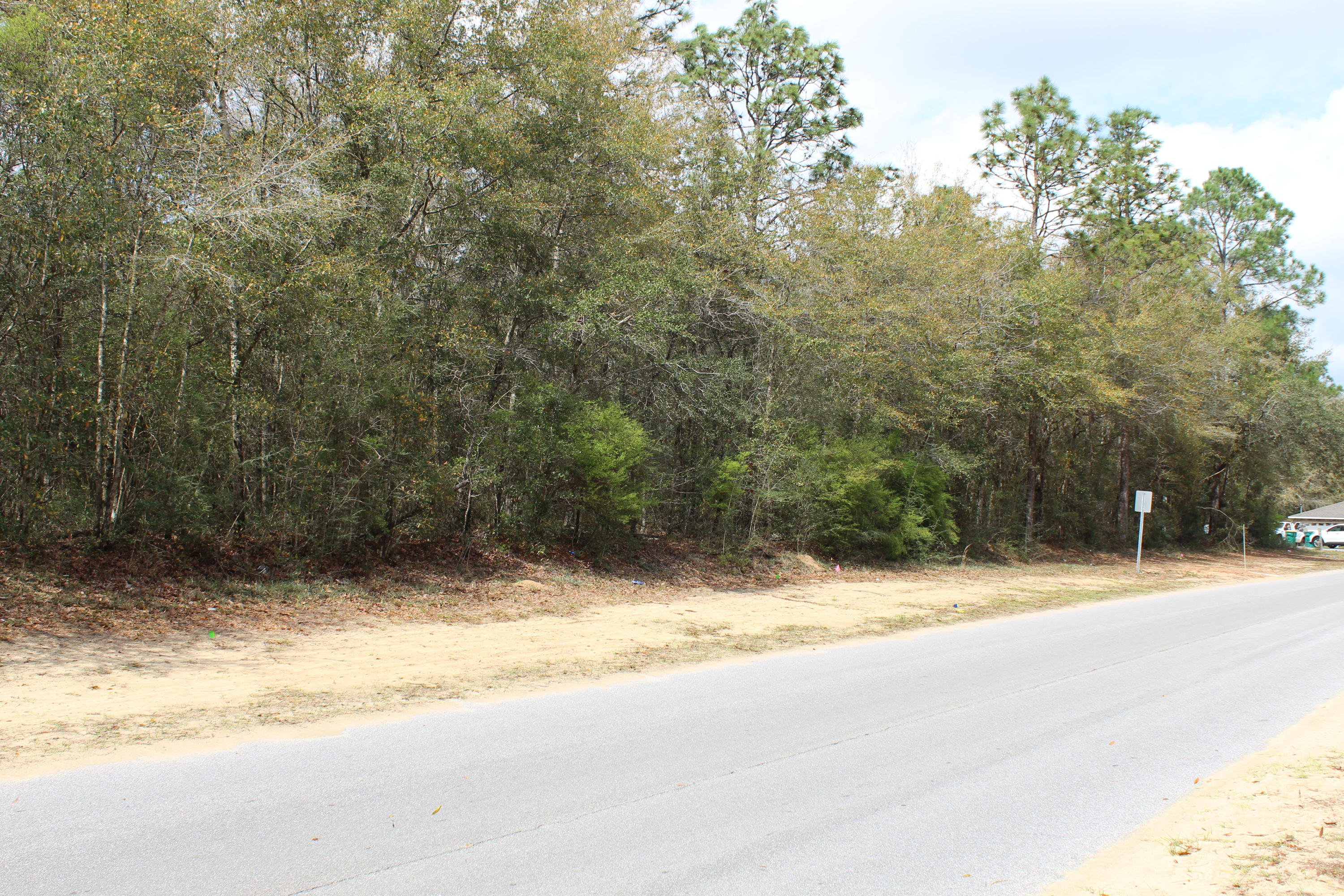 CRESTVIEW (231100.00) - Land