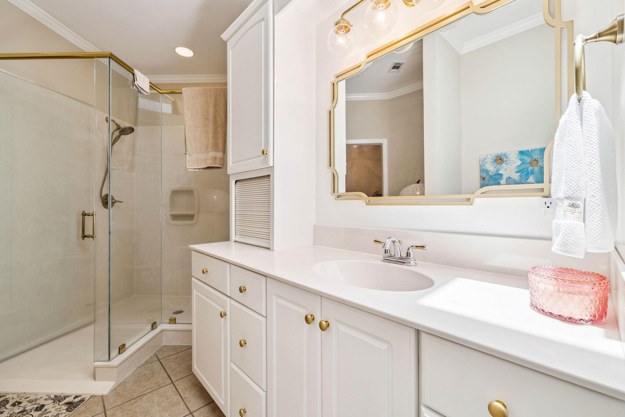 SHADY OAKS - Residential