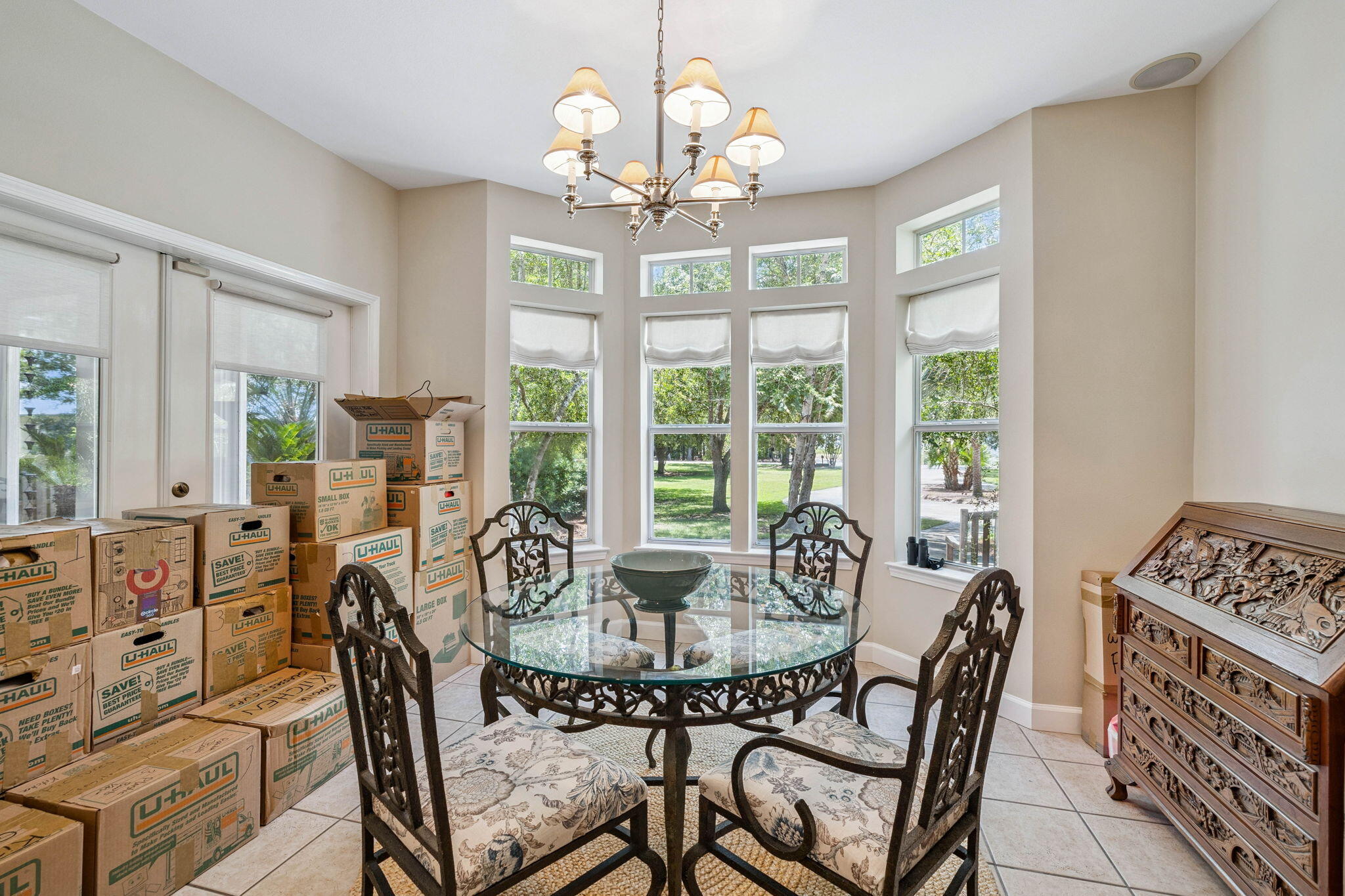 SHADY OAKS - Residential