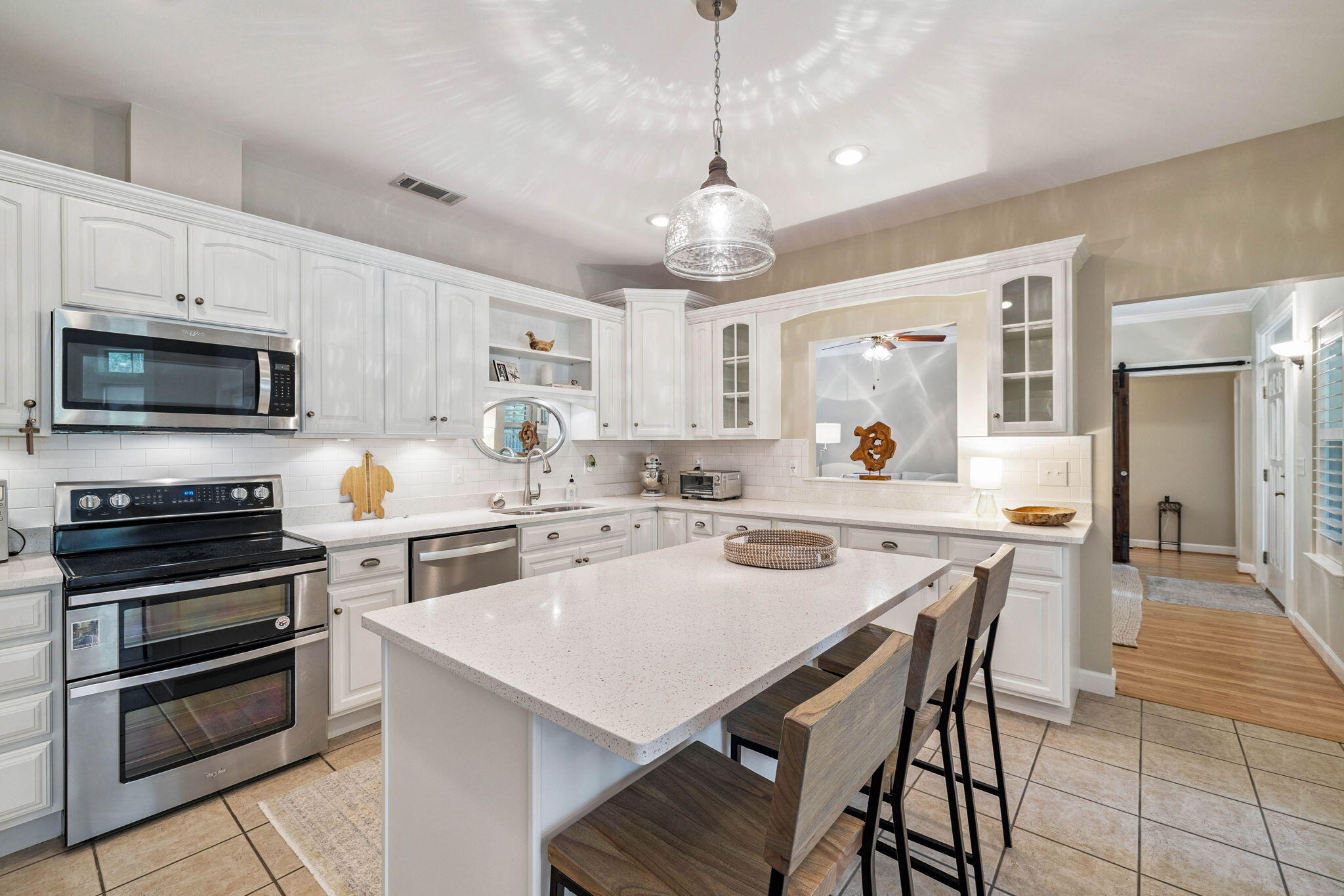 SHADY OAKS - Residential