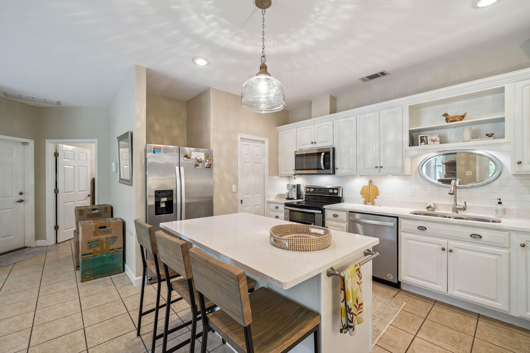 SHADY OAKS - Residential