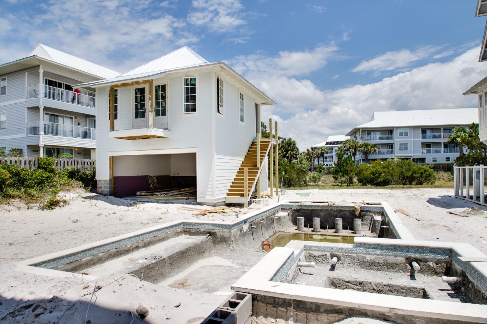 WALK OVER DUNES - Residential