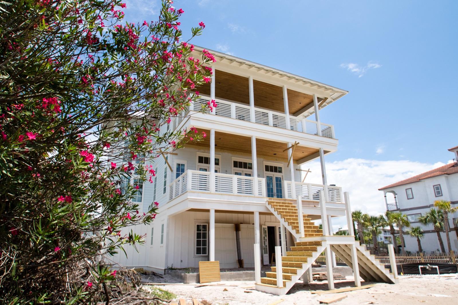 WALK OVER DUNES - Residential