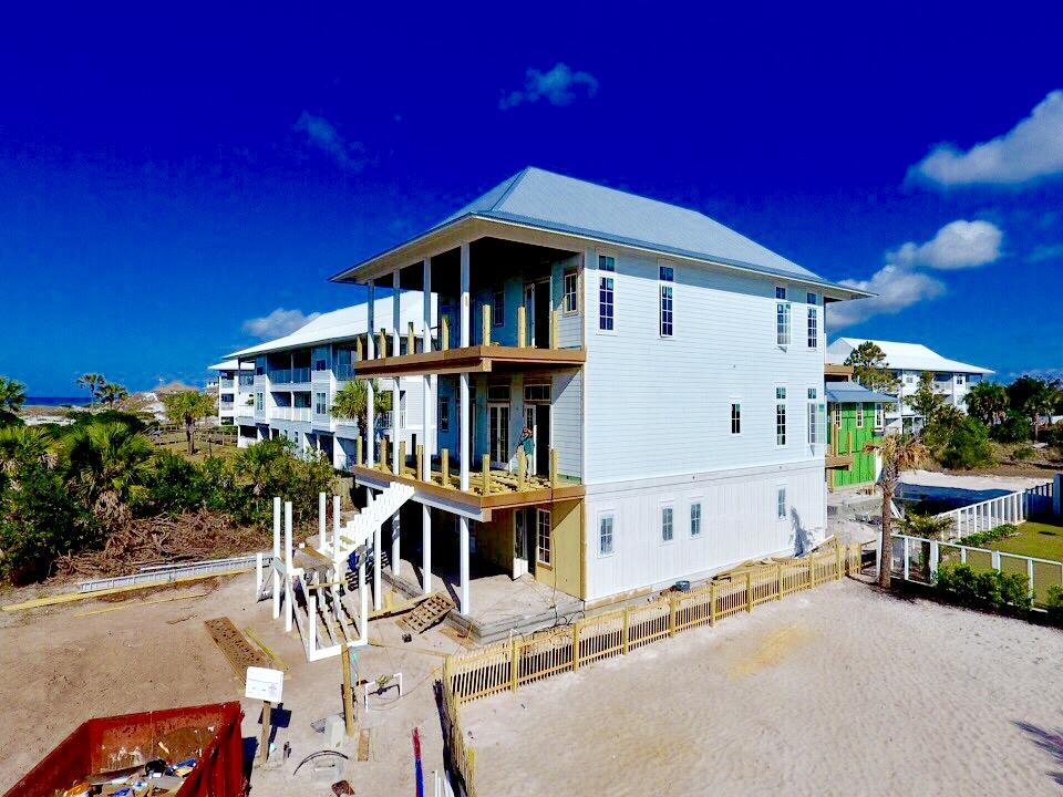 WALK OVER DUNES - Residential