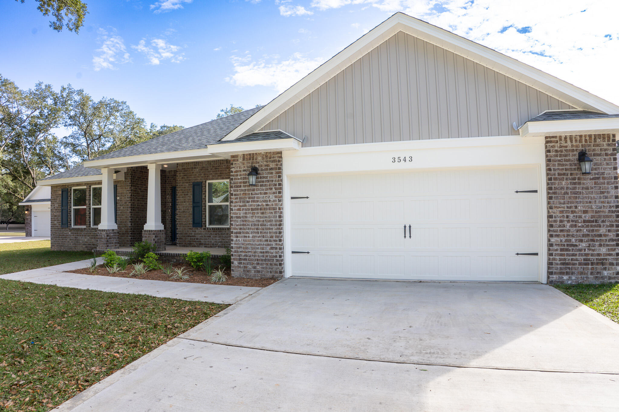 Doyle Hawkins Landing - Residential