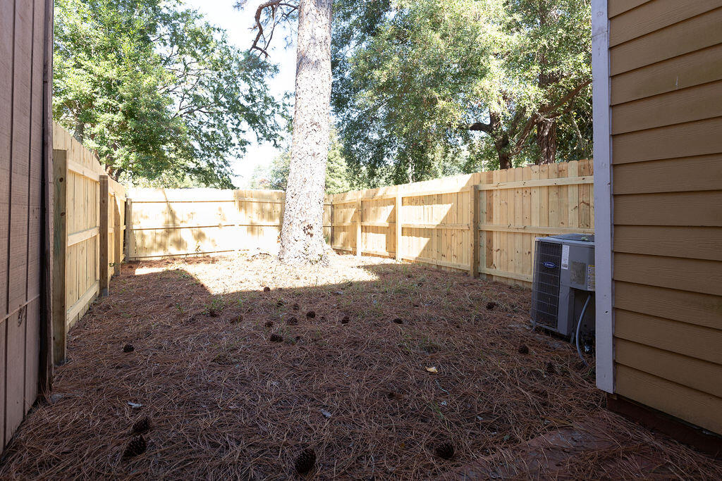 DEVAUX T/H - Residential Lease