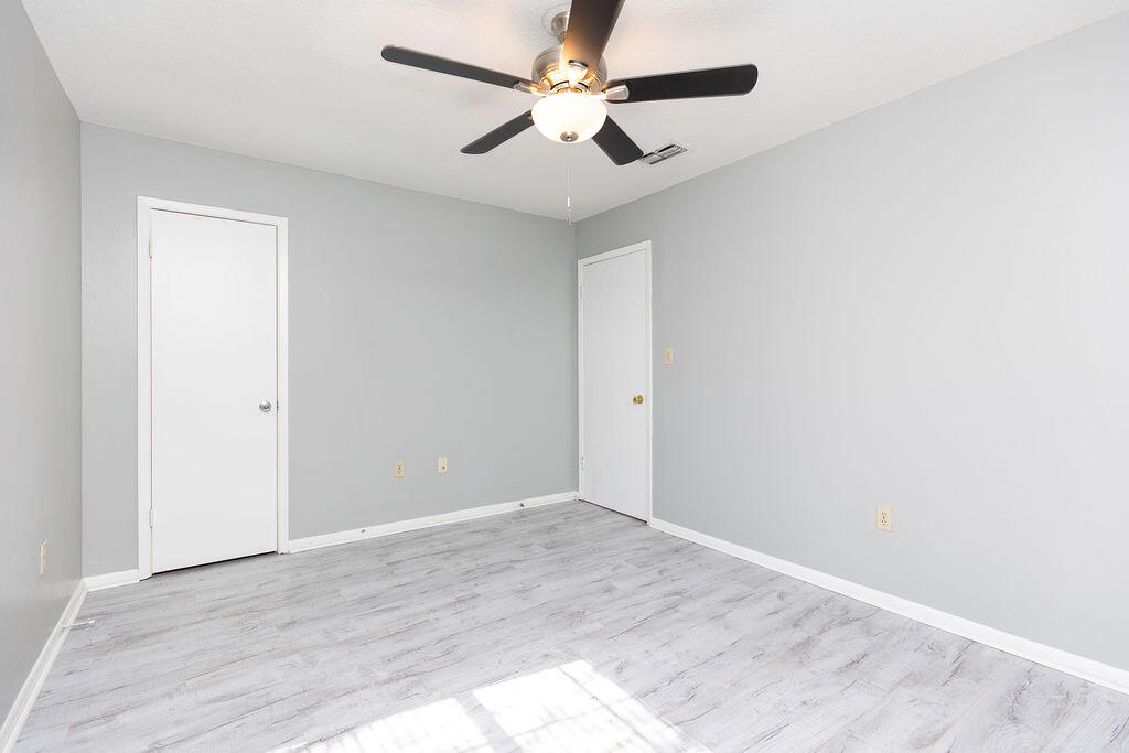 DEVAUX T/H - Residential Lease