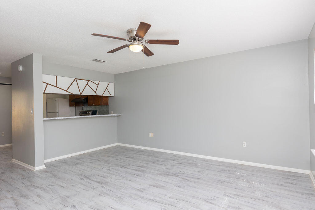 DEVAUX T/H - Residential Lease