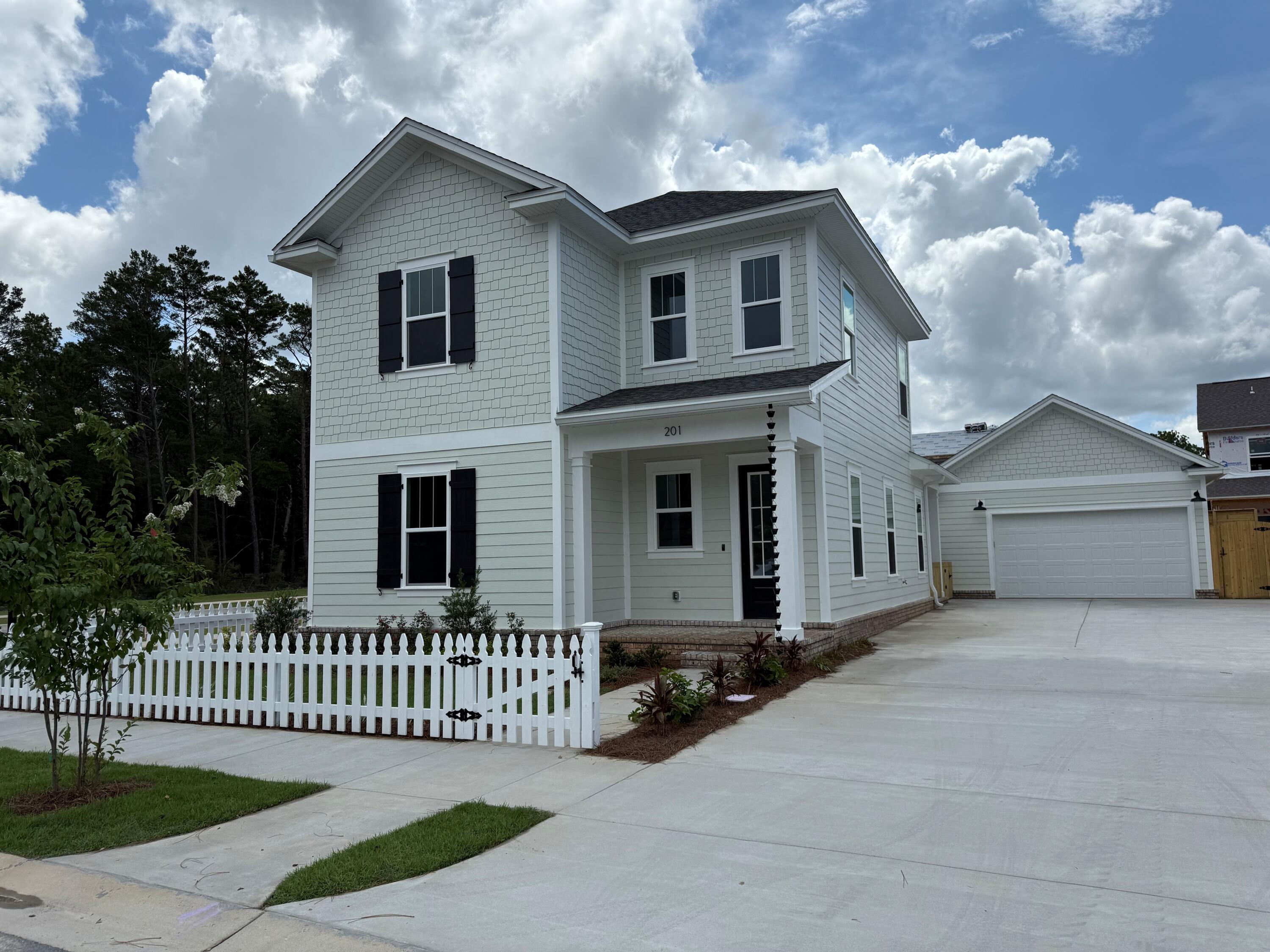 DEER MOSS CREEK - Residential