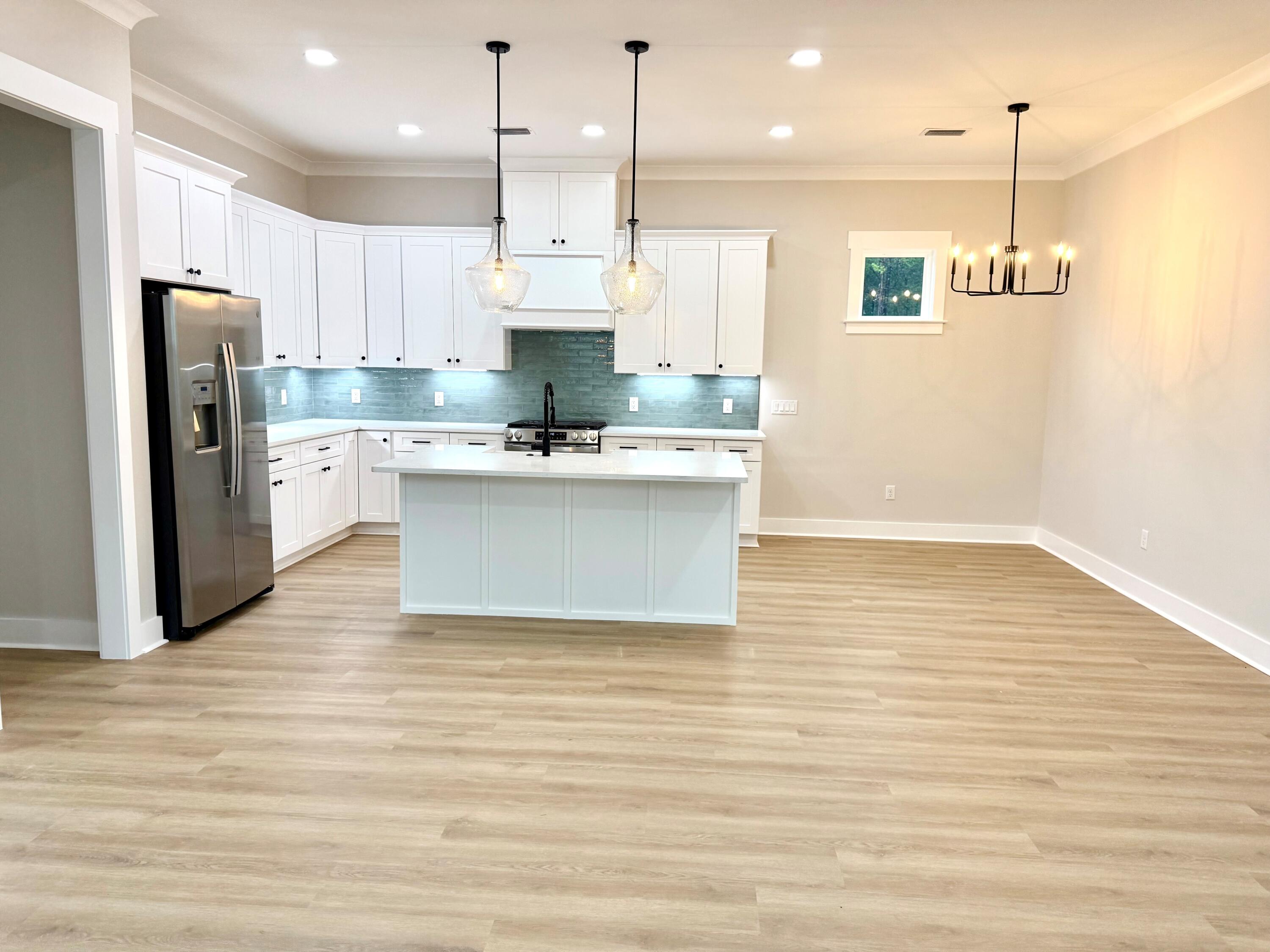 DEER MOSS CREEK - Residential