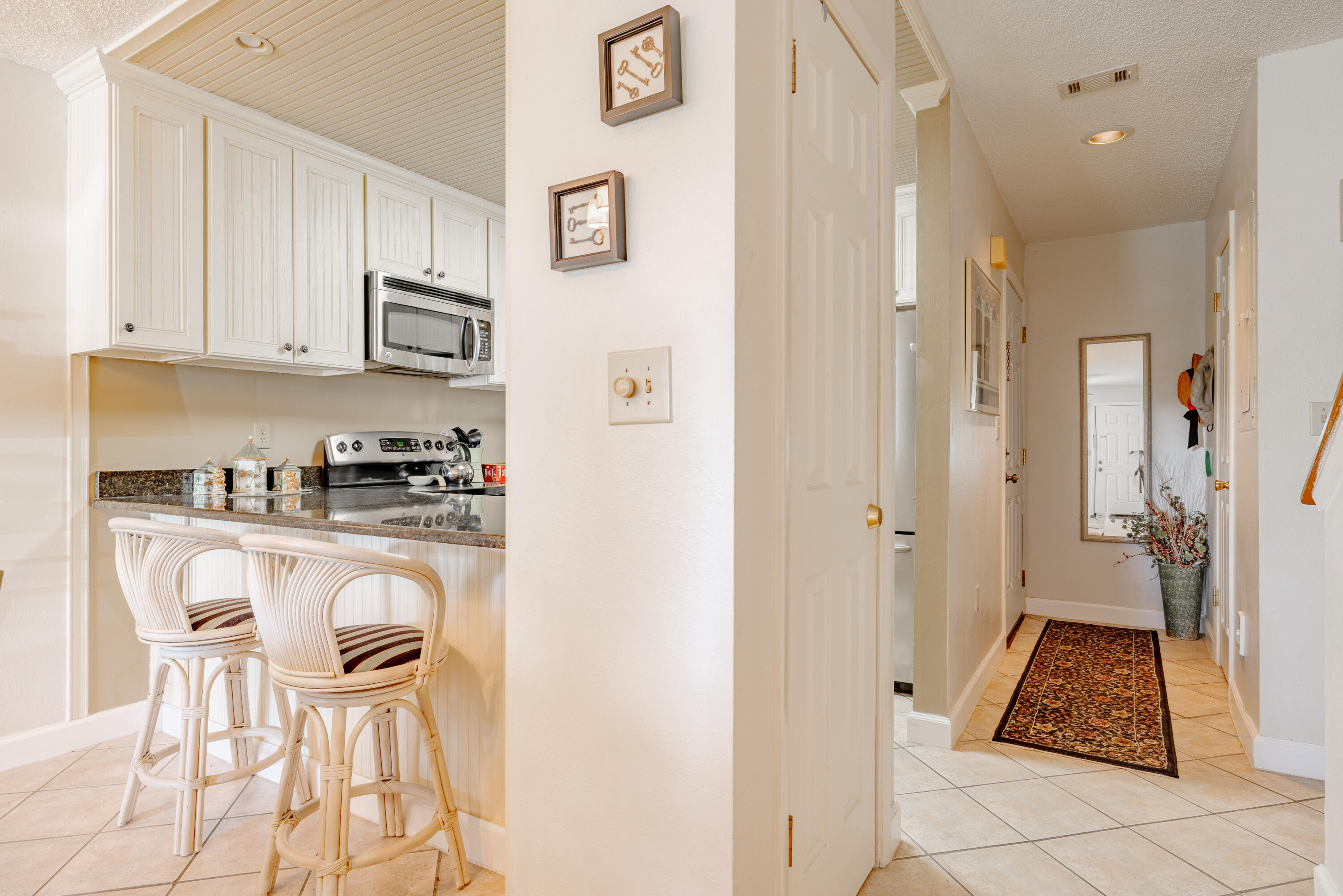 PORTSIDE RESORT - Residential