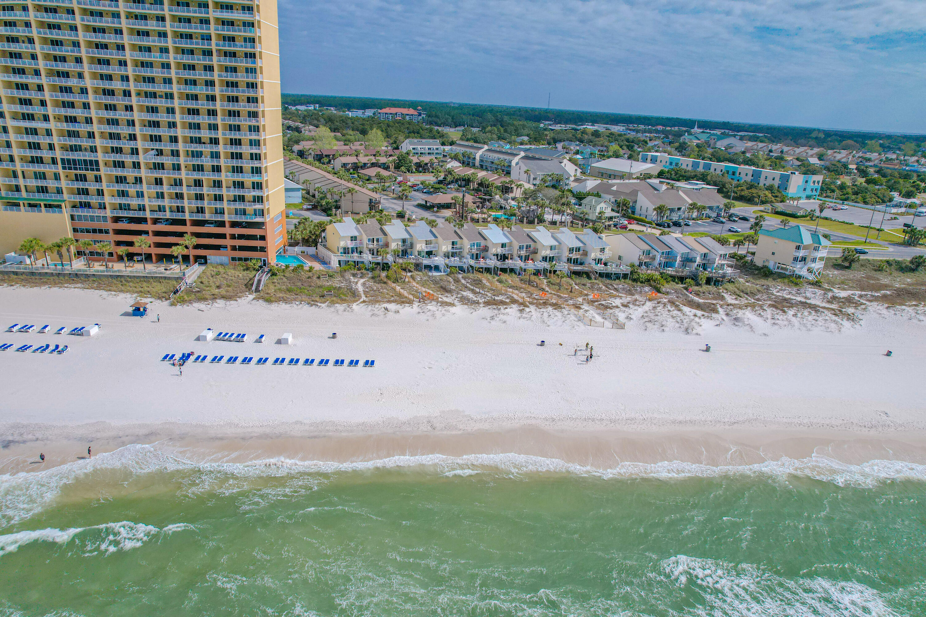 PORTSIDE RESORT - Residential