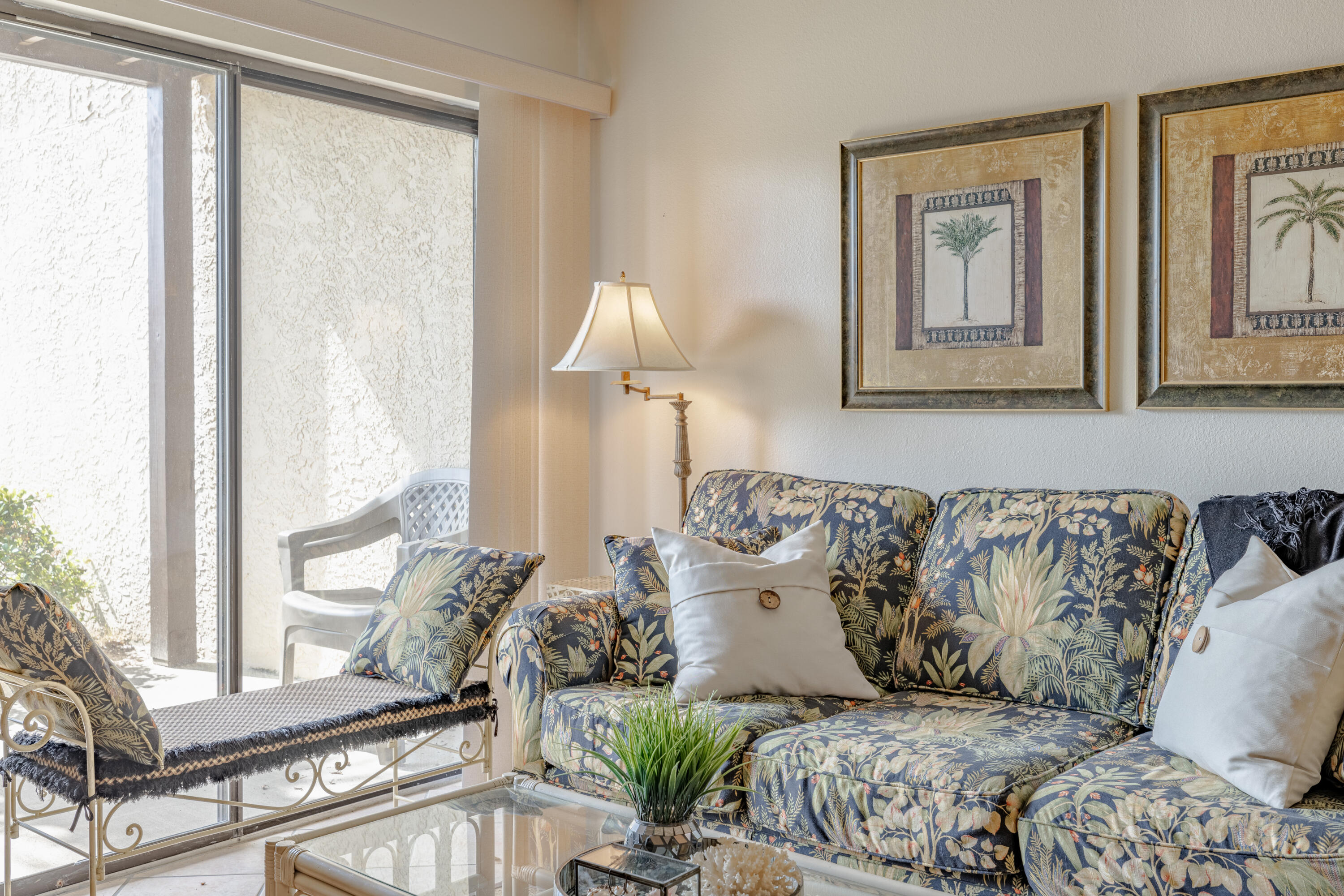 PORTSIDE RESORT - Residential