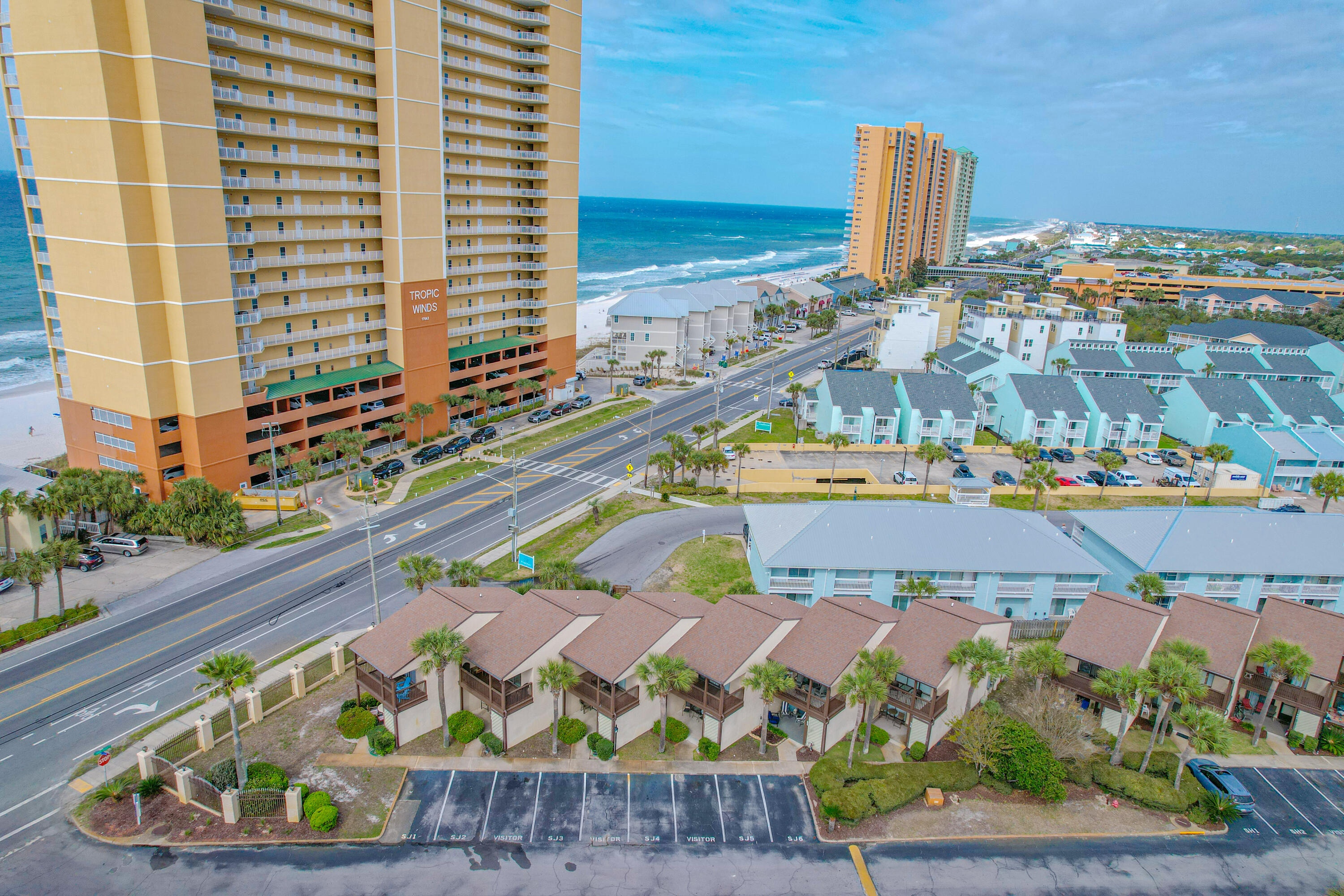 PORTSIDE RESORT - Residential