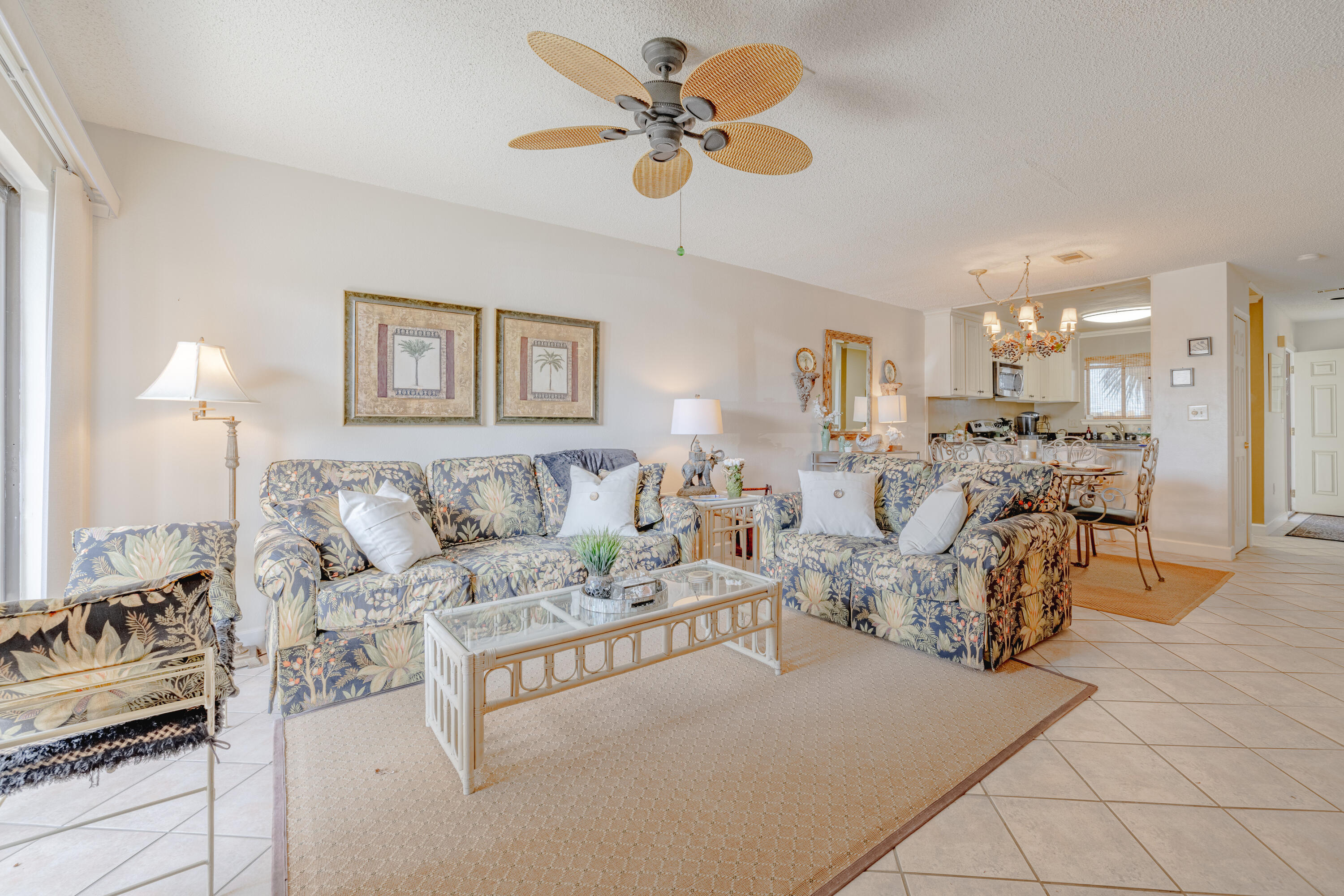 PORTSIDE RESORT - Residential