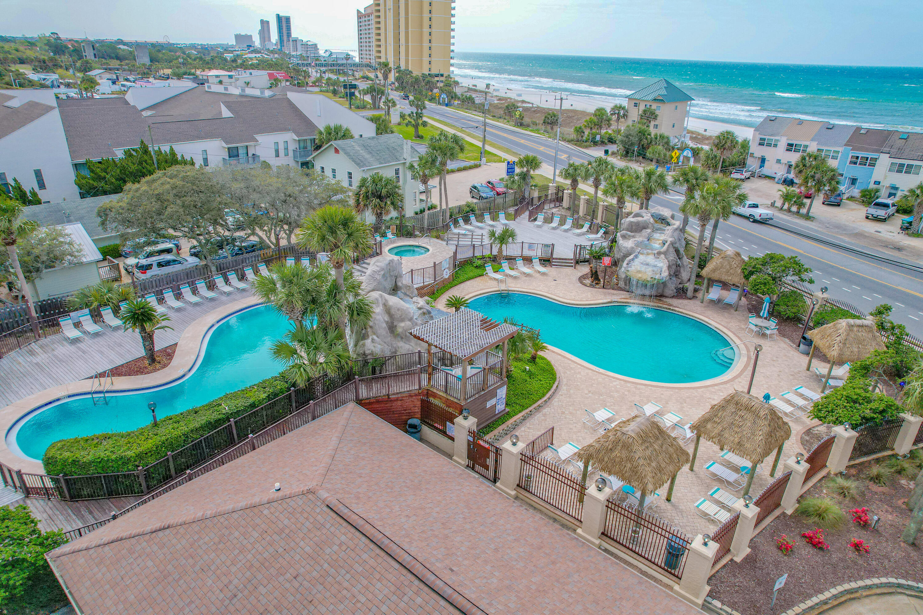 PORTSIDE RESORT - Residential