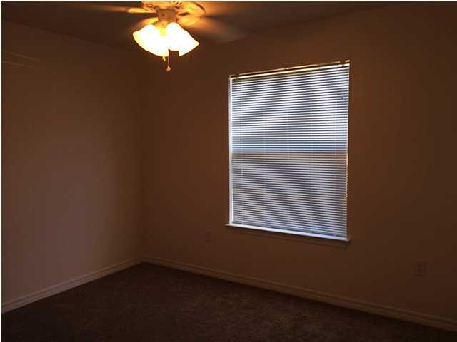 IRON GATE S/D PH I - Residential Lease