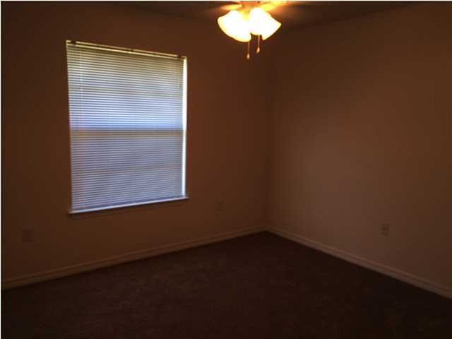 IRON GATE S/D PH I - Residential Lease