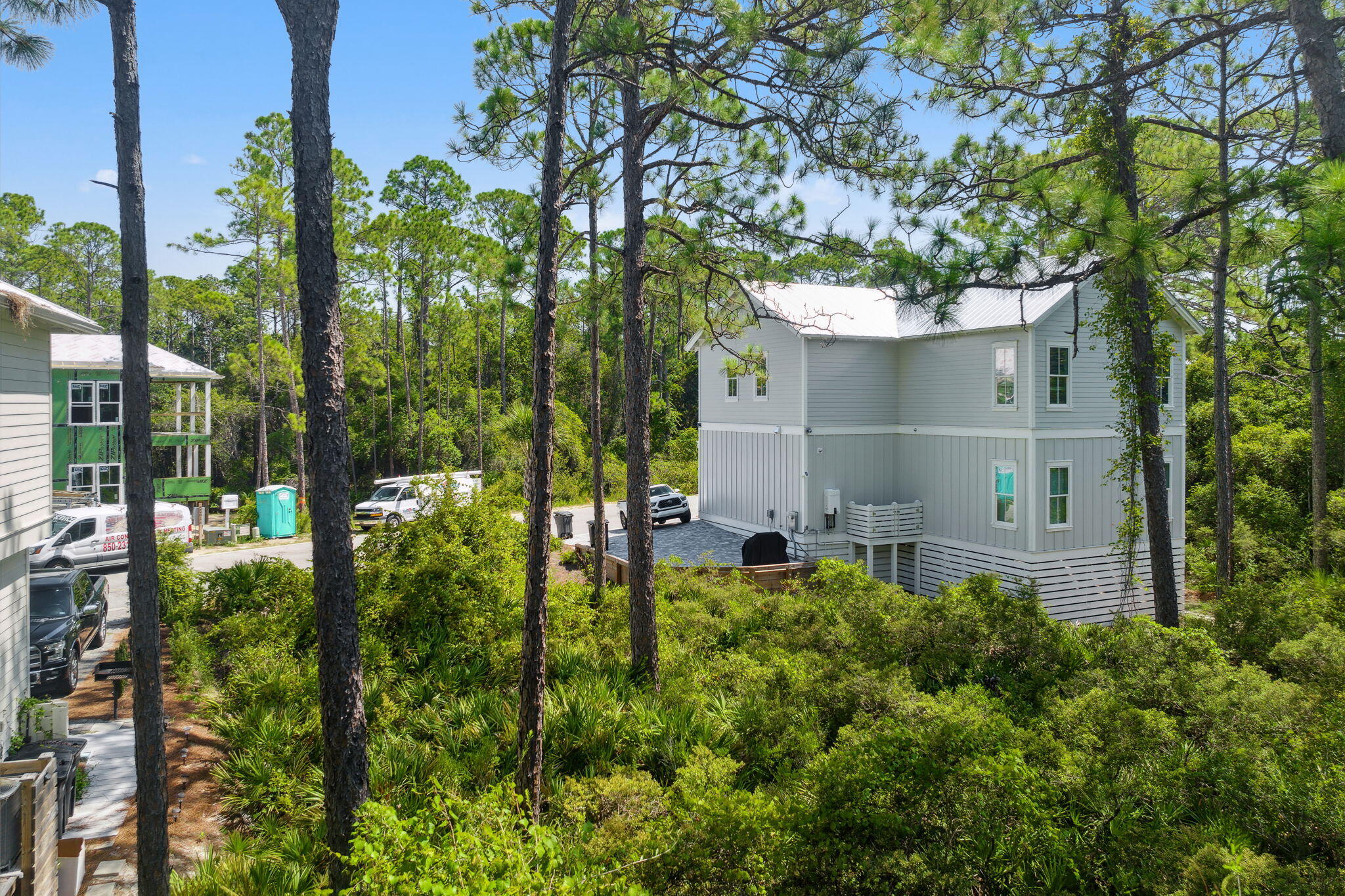 TREETOP VILLAGE - Land