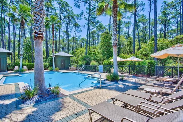 TREETOP VILLAGE - Land