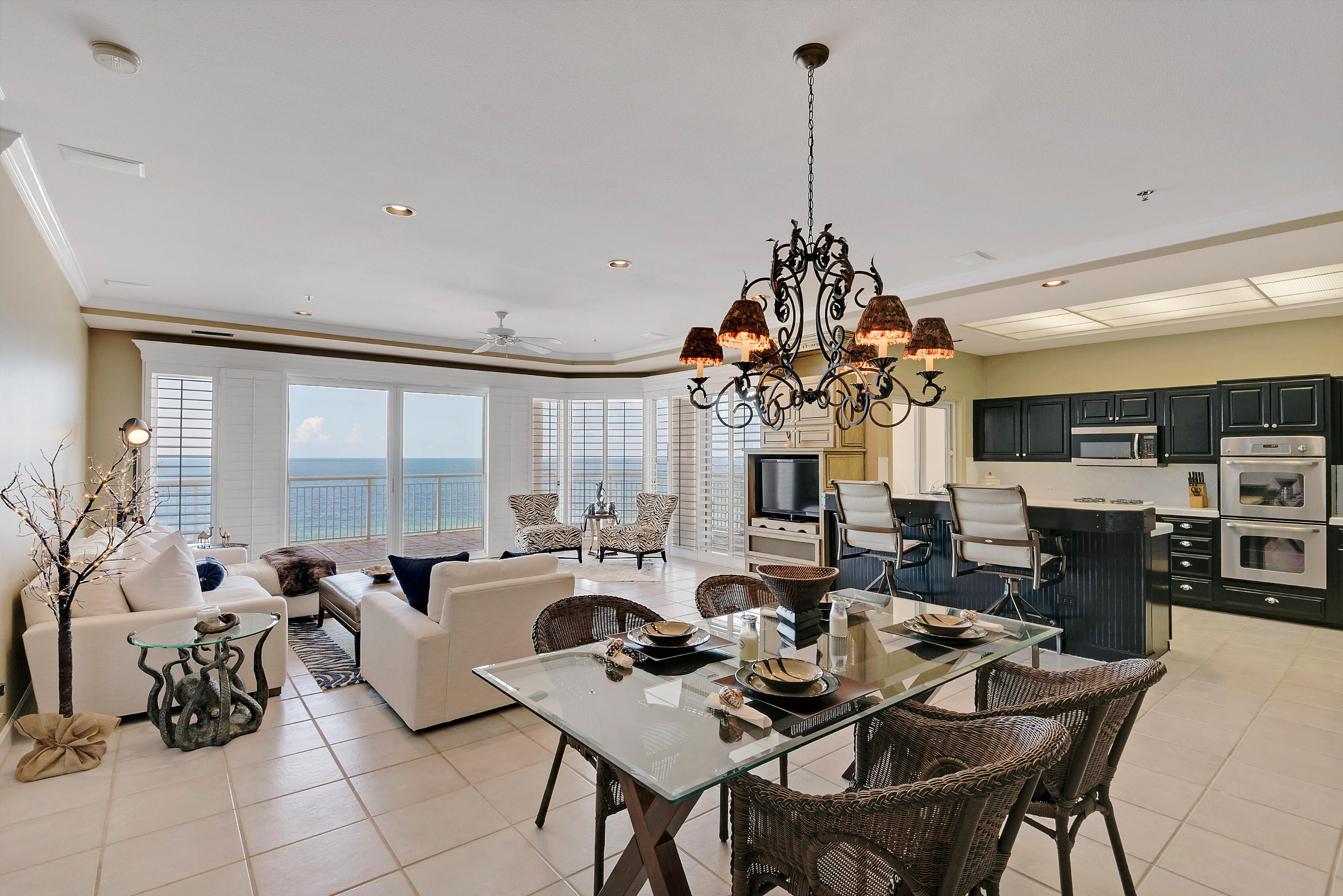 HIDDEN DUNES GRAND VILLAS - Residential