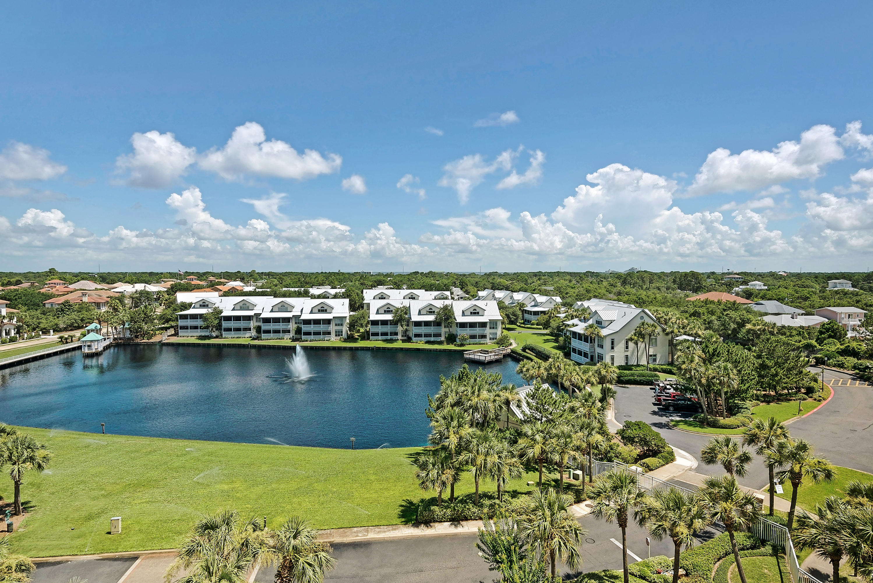 HIDDEN DUNES GRAND VILLAS - Residential