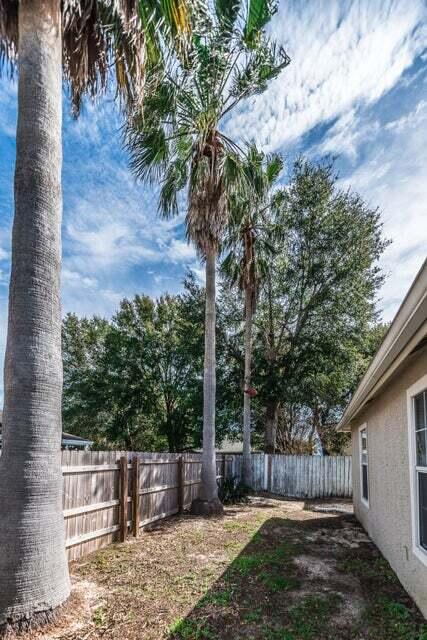 ETRETAT VILLA - Residential Lease