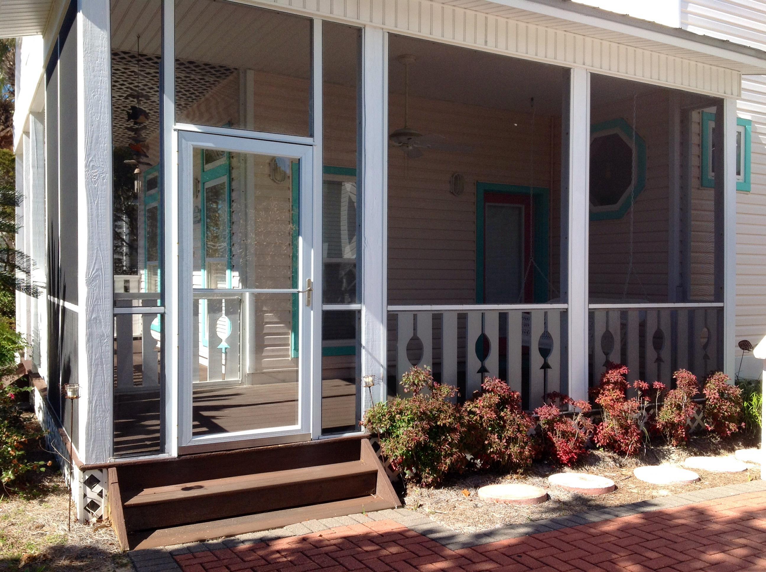 Crystal shores - Residential