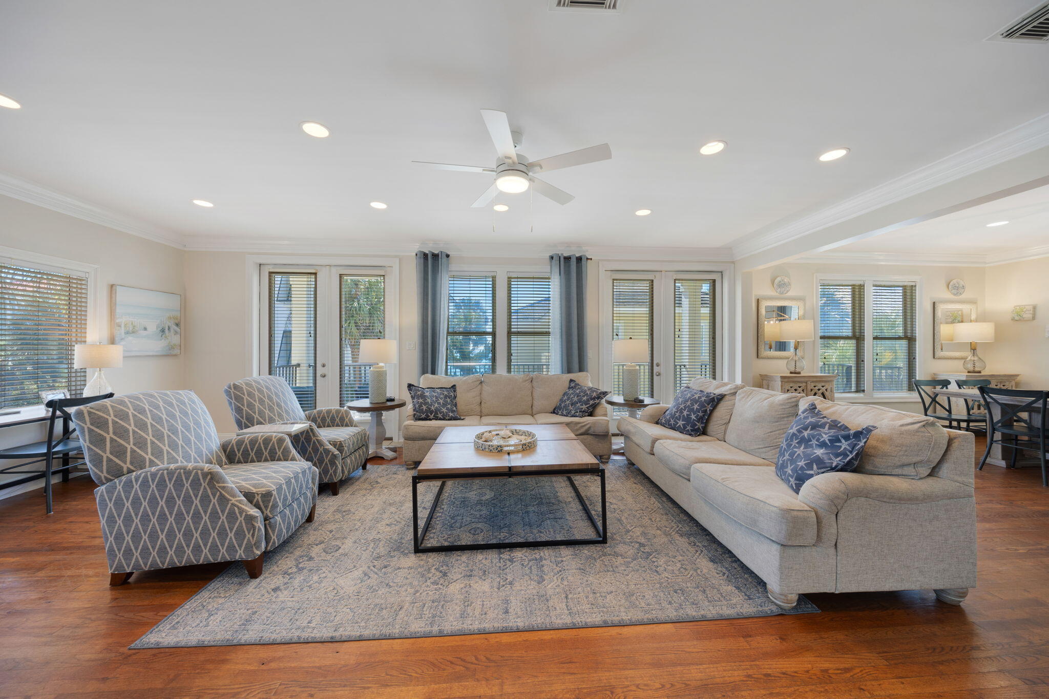 GRANDE BEACH - Residential