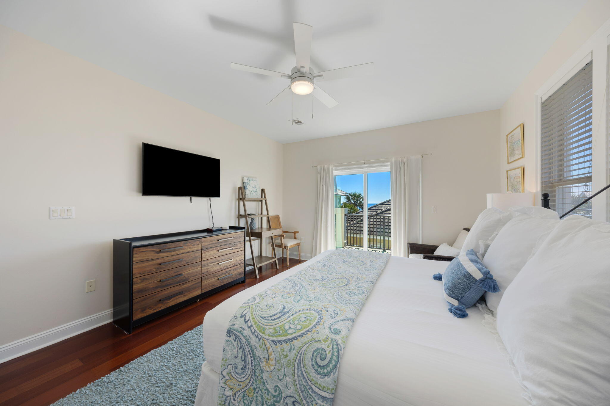 GRANDE BEACH - Residential