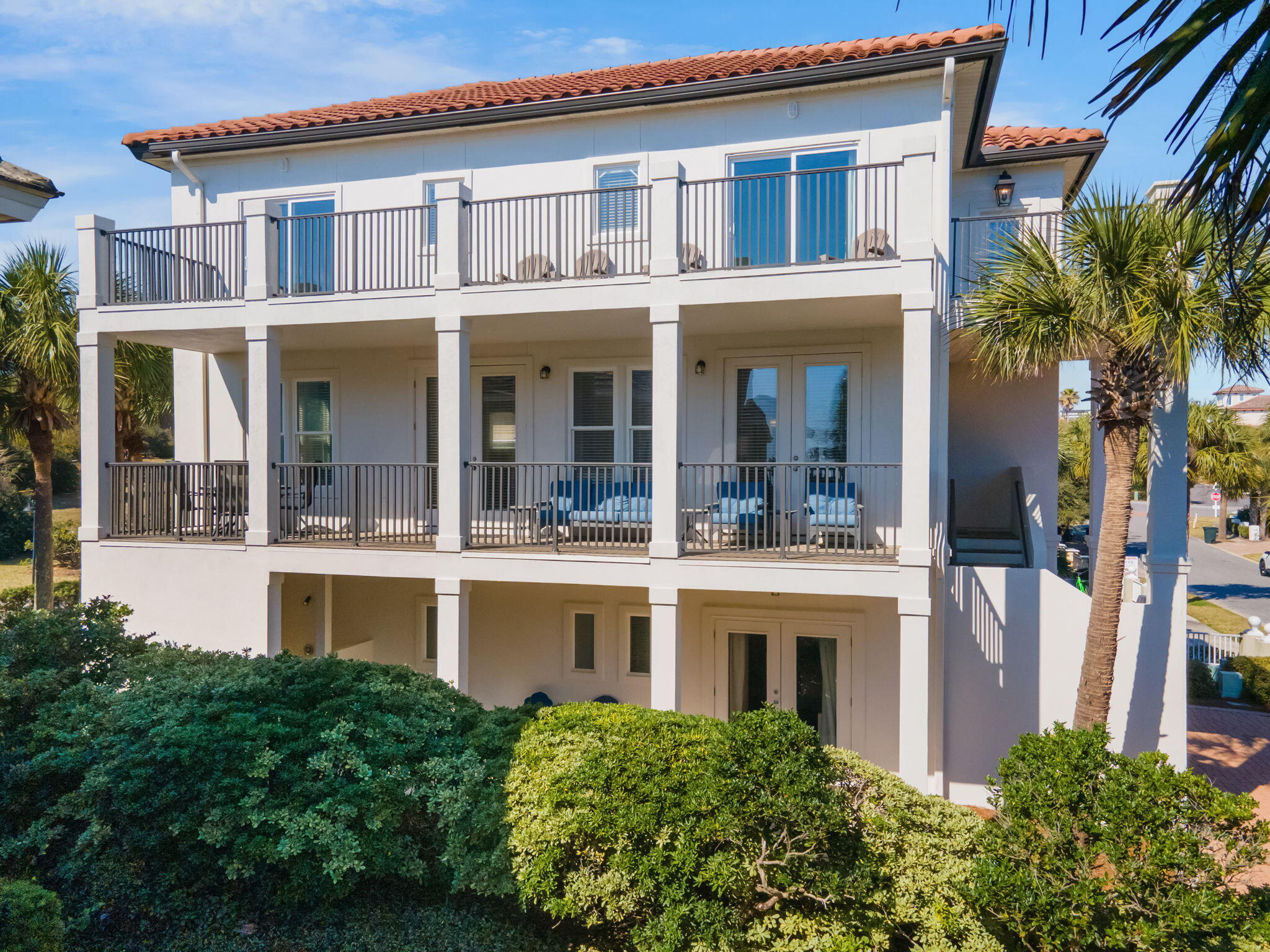 GRANDE BEACH - Residential