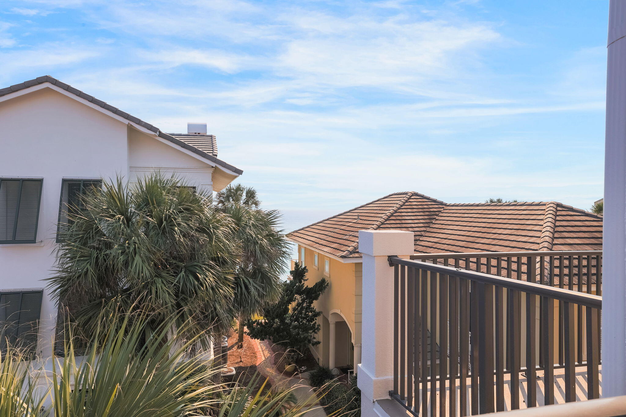 GRANDE BEACH - Residential