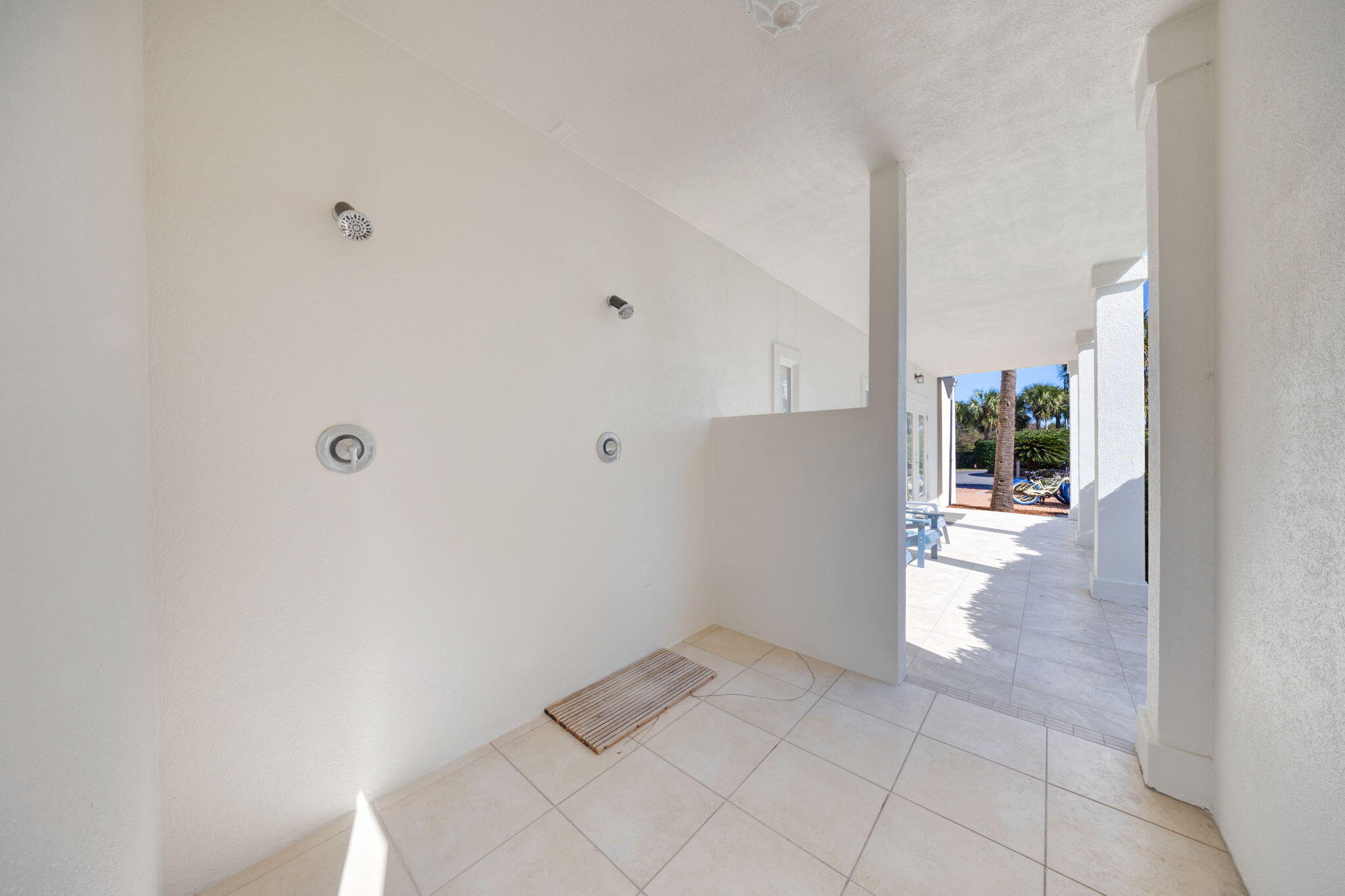 GRANDE BEACH - Residential