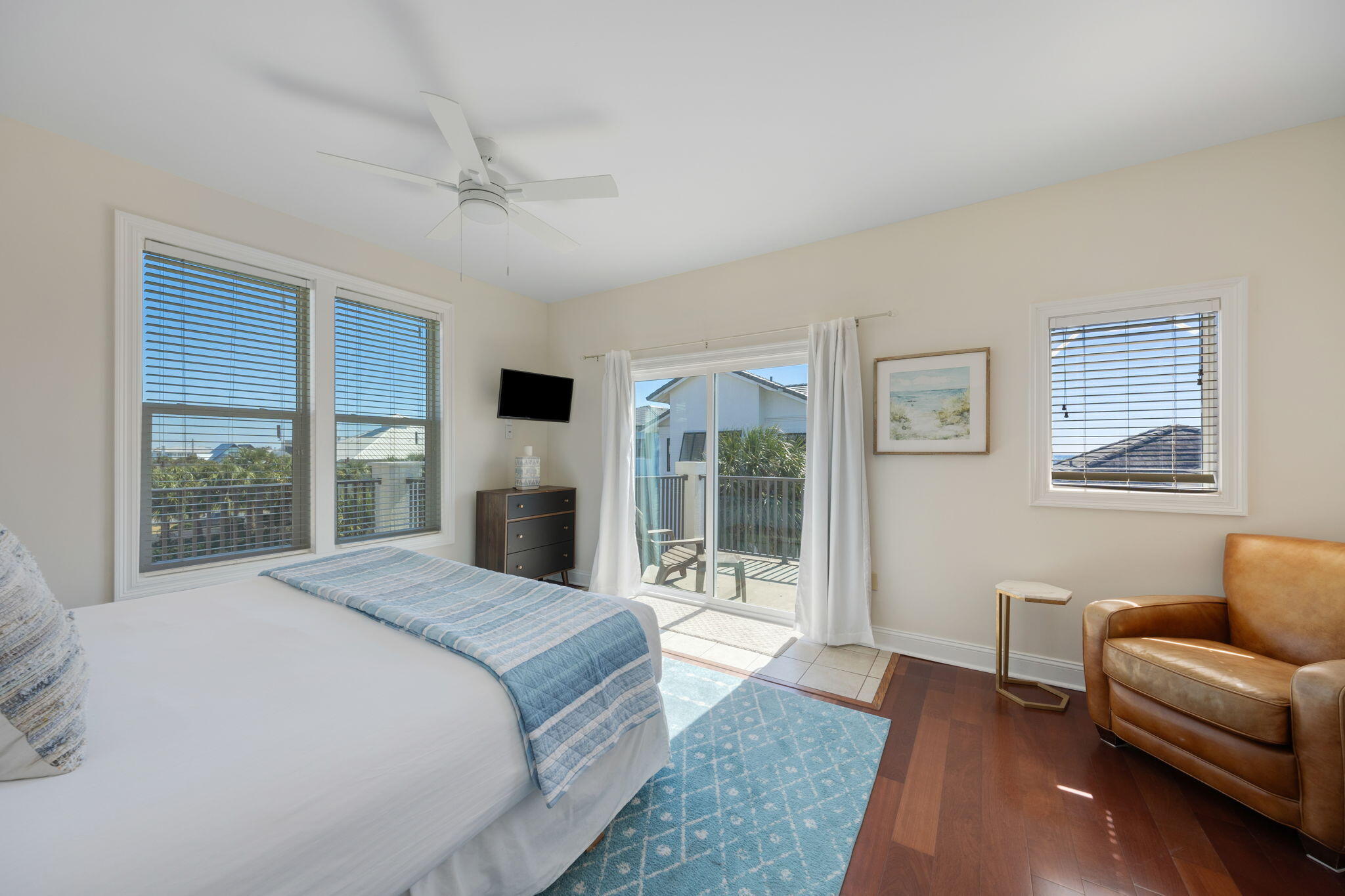 GRANDE BEACH - Residential