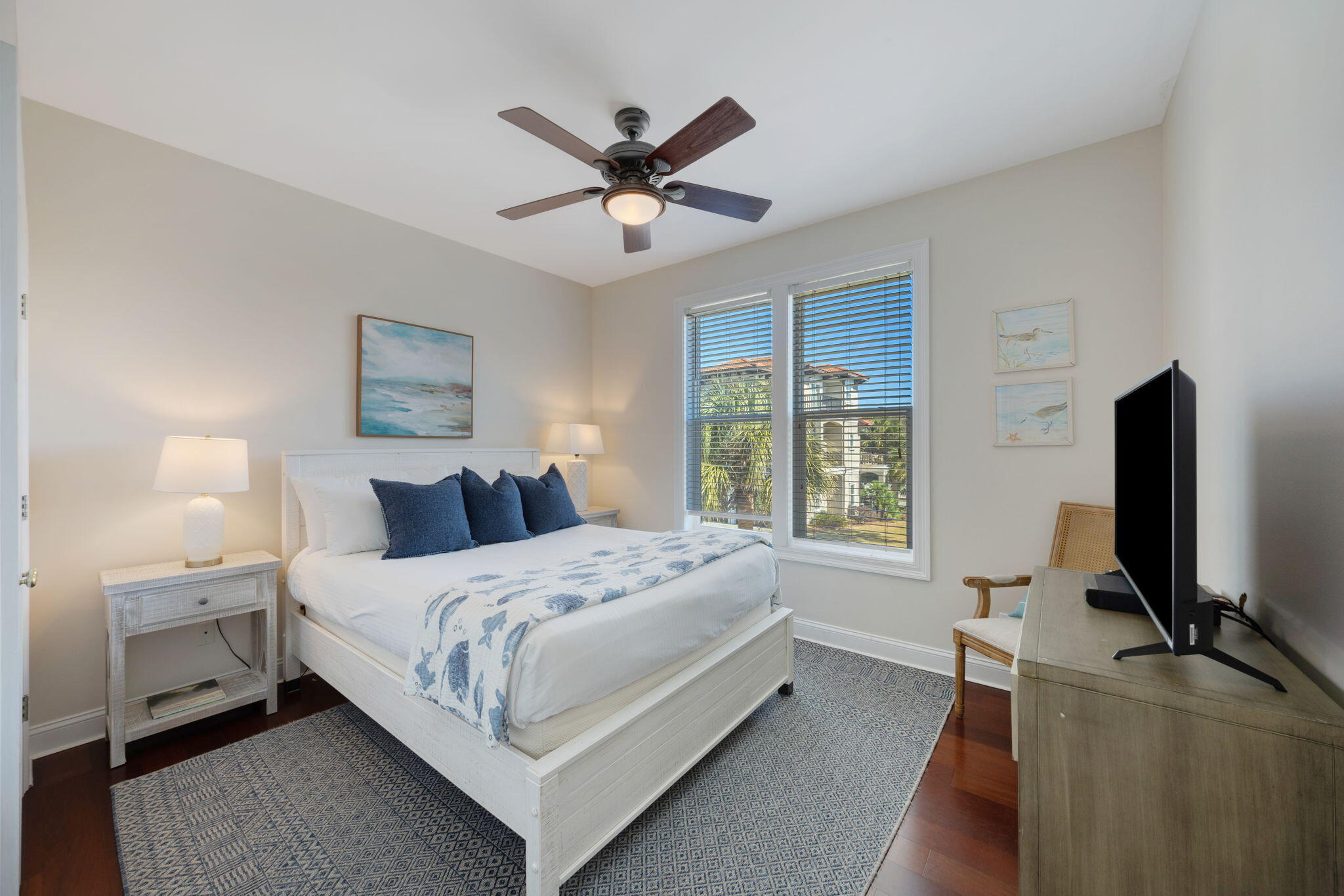 GRANDE BEACH - Residential