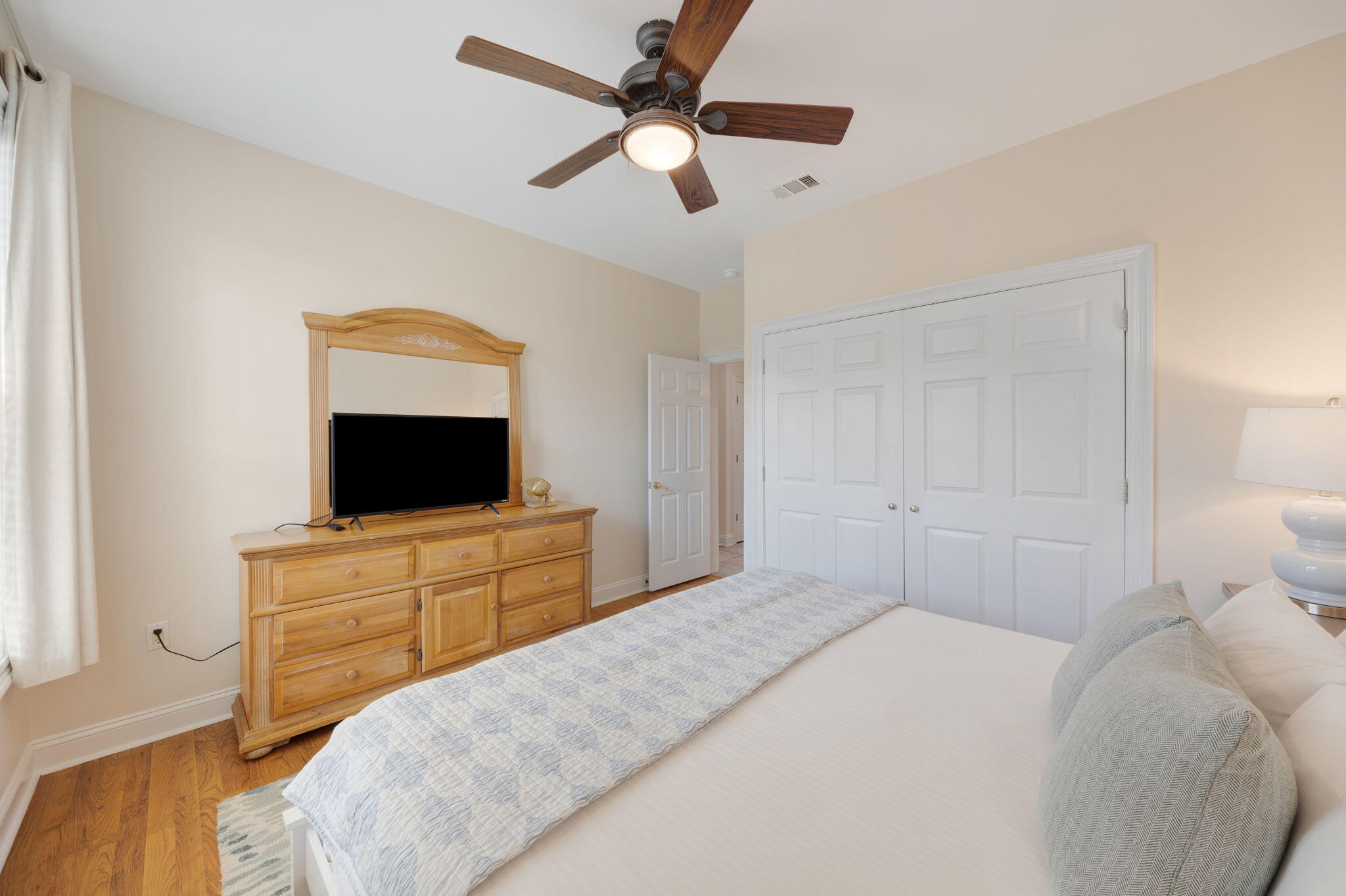 GRANDE BEACH - Residential