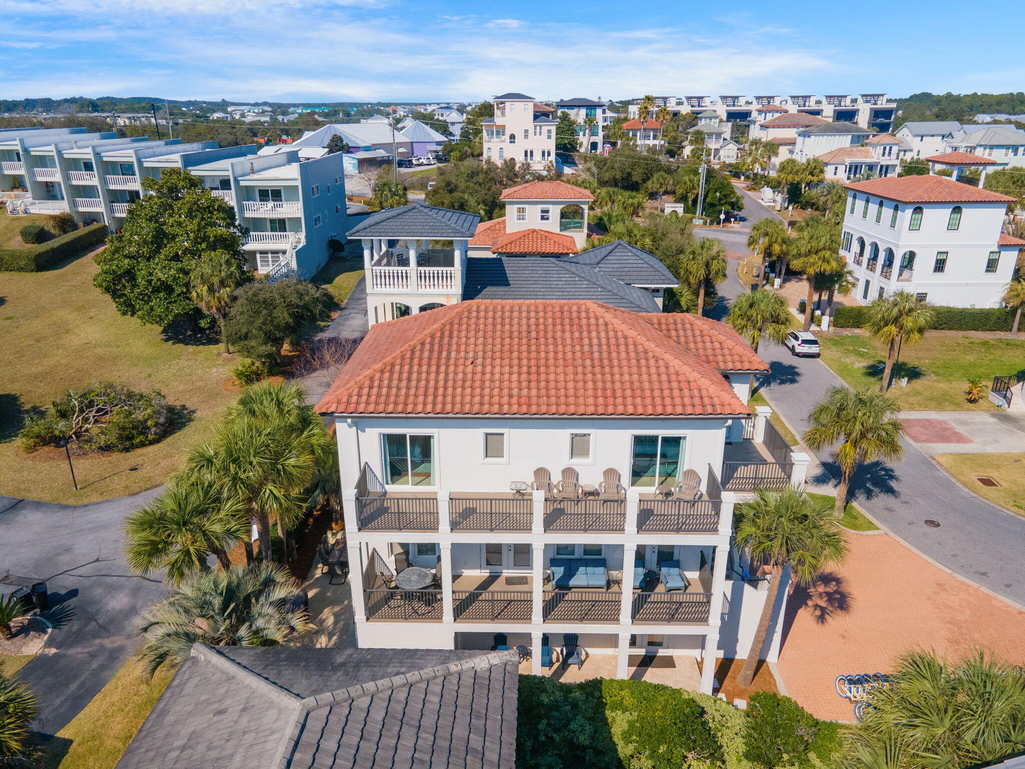 GRANDE BEACH - Residential