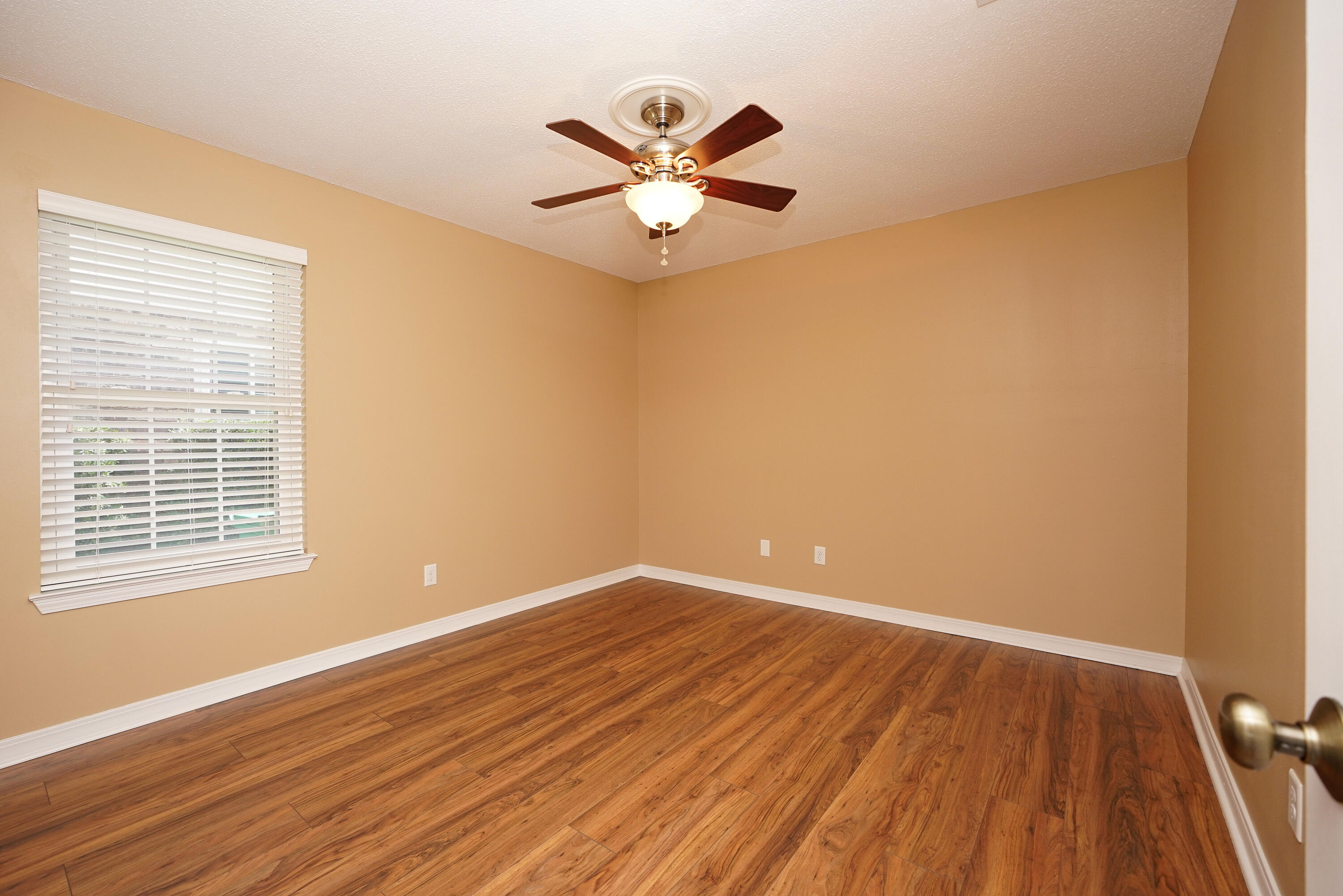 PARKWOOD PLACE AT BLUEWATER BAY - Residential