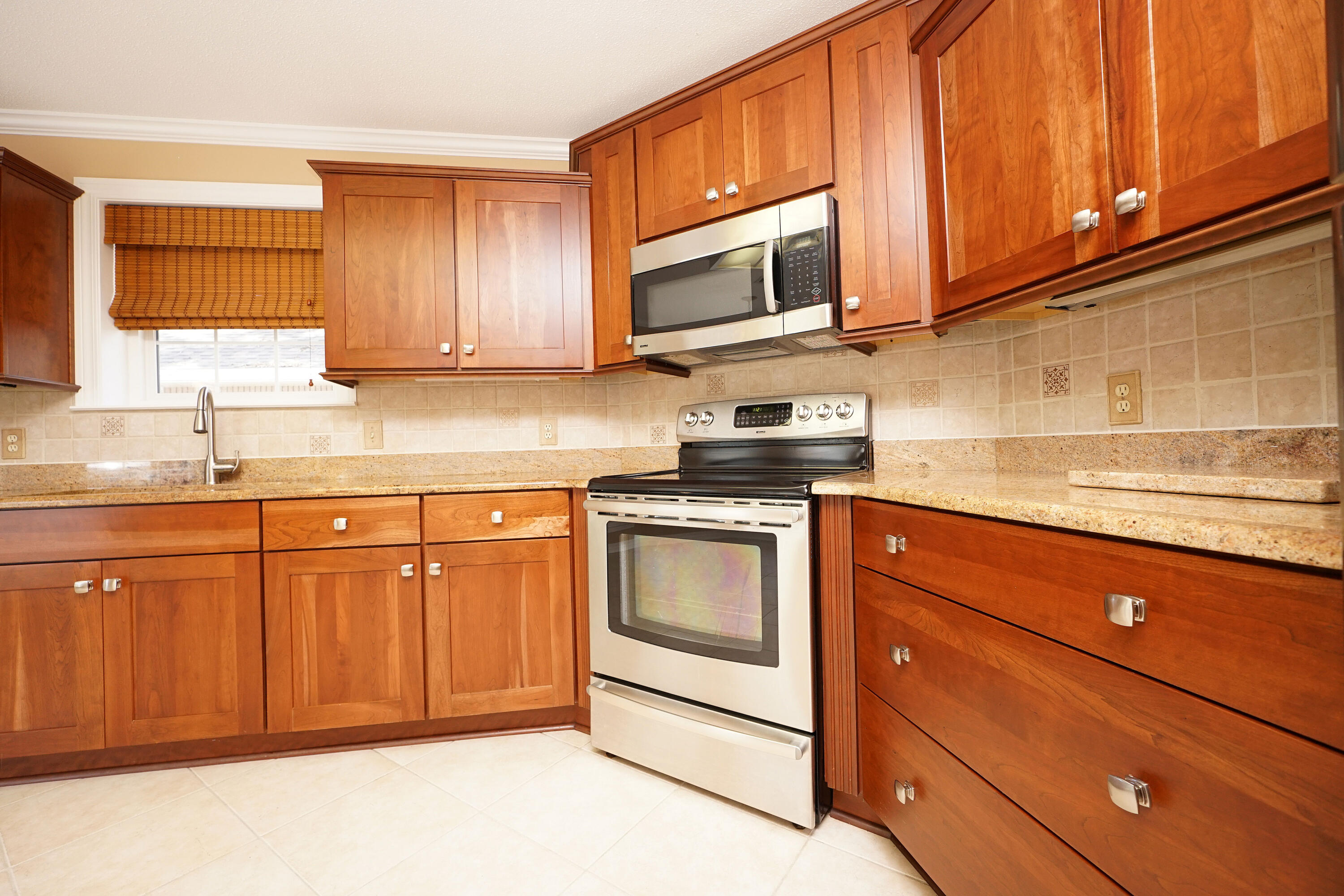 PARKWOOD PLACE AT BLUEWATER BAY - Residential