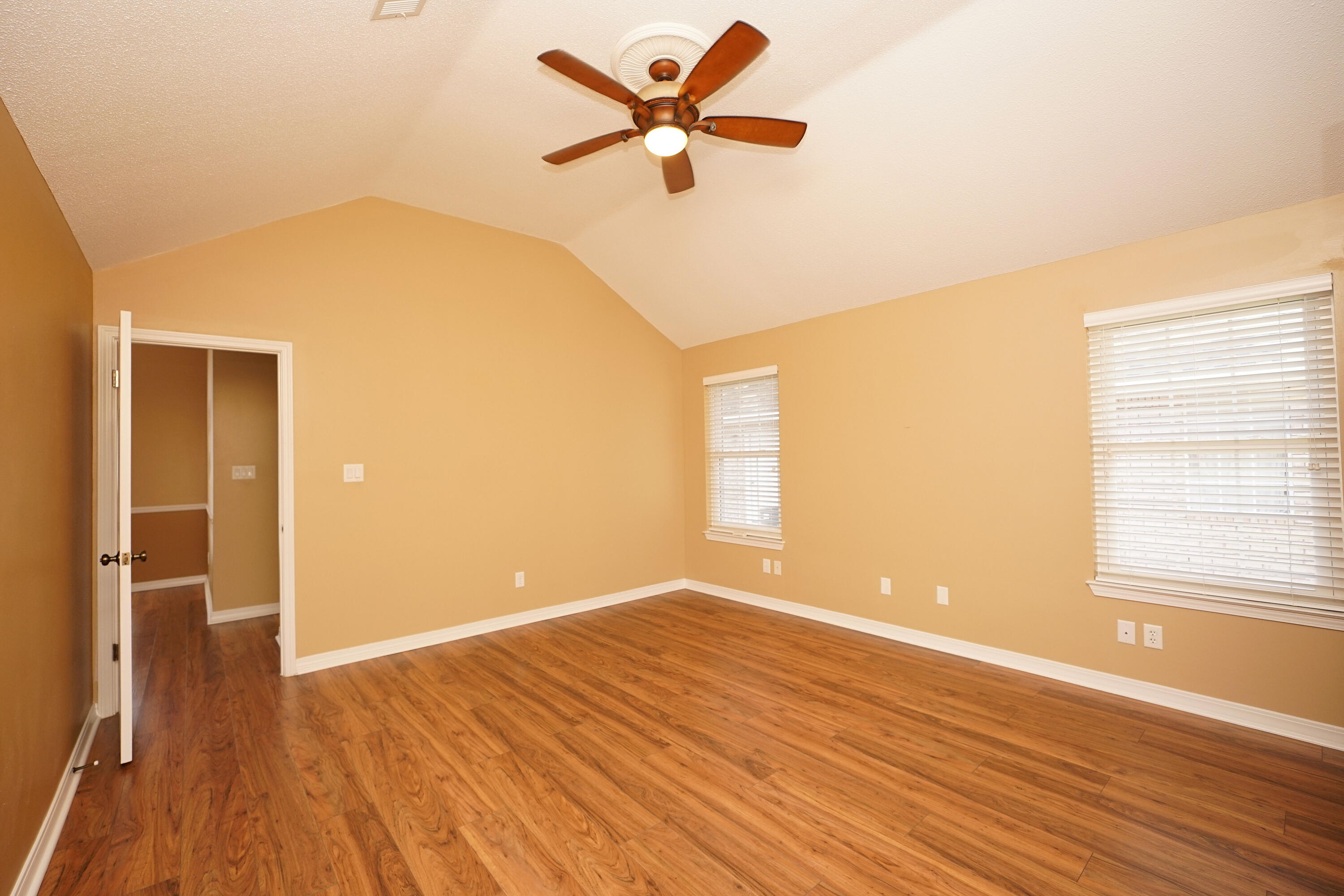 PARKWOOD PLACE AT BLUEWATER BAY - Residential