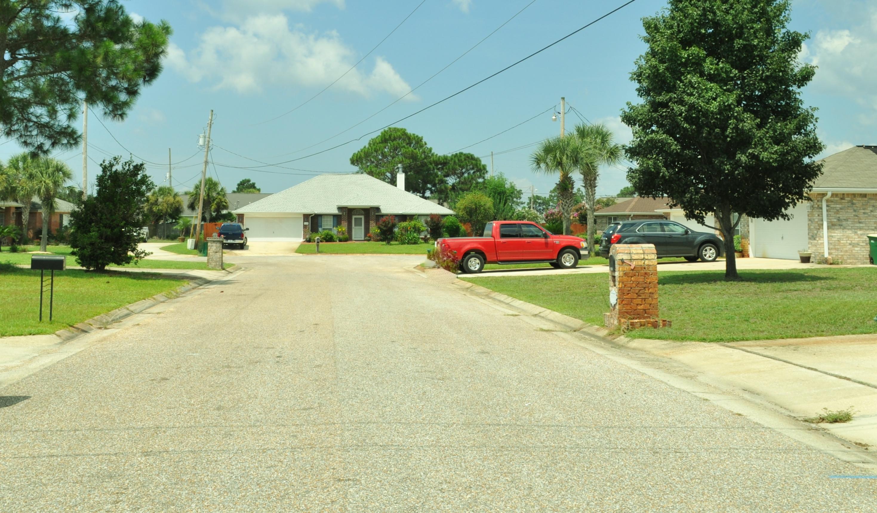 ASHBERRY WOODS - Residential
