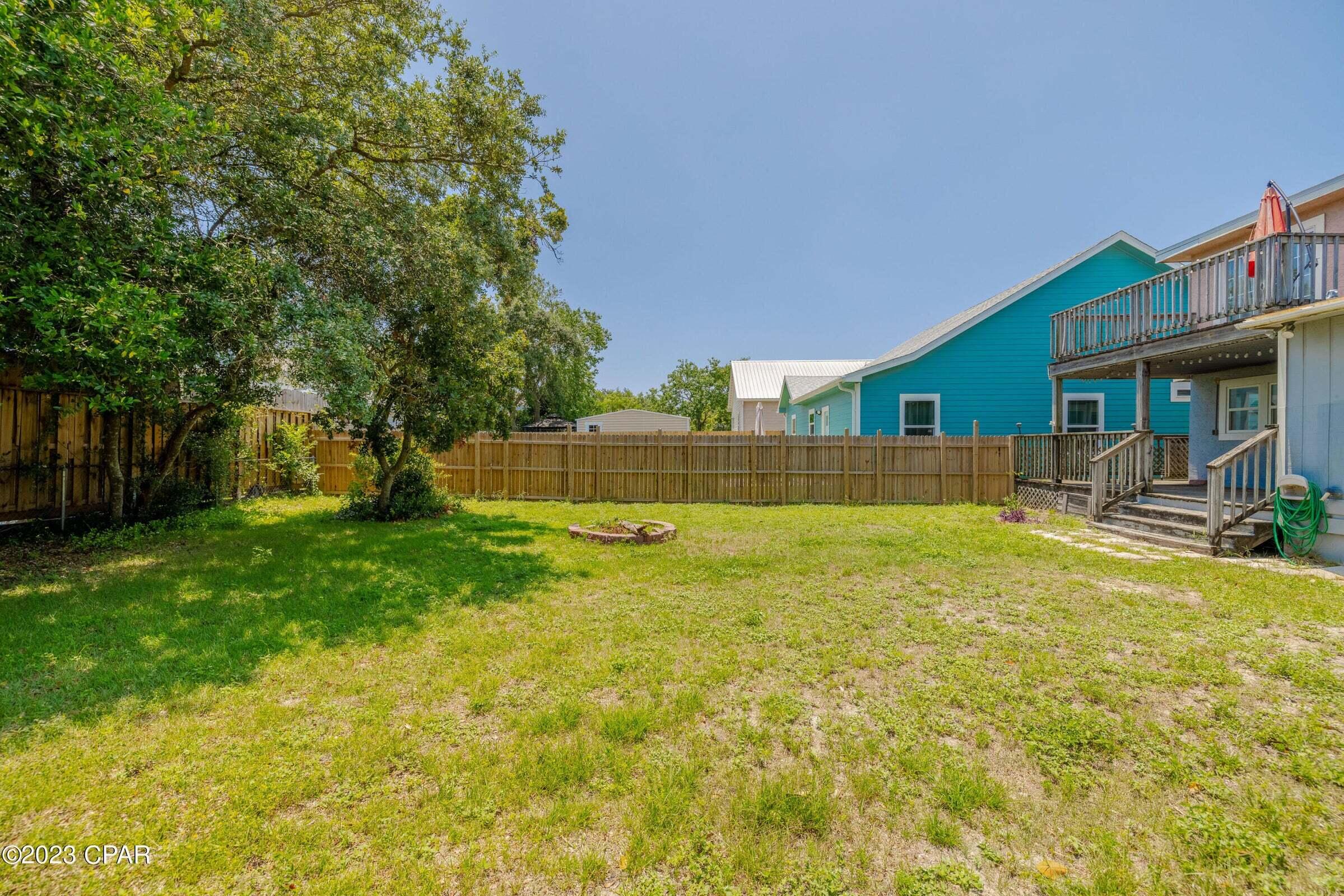 LAGUNA BEACH ESTATES 7TH ADDN - Residential