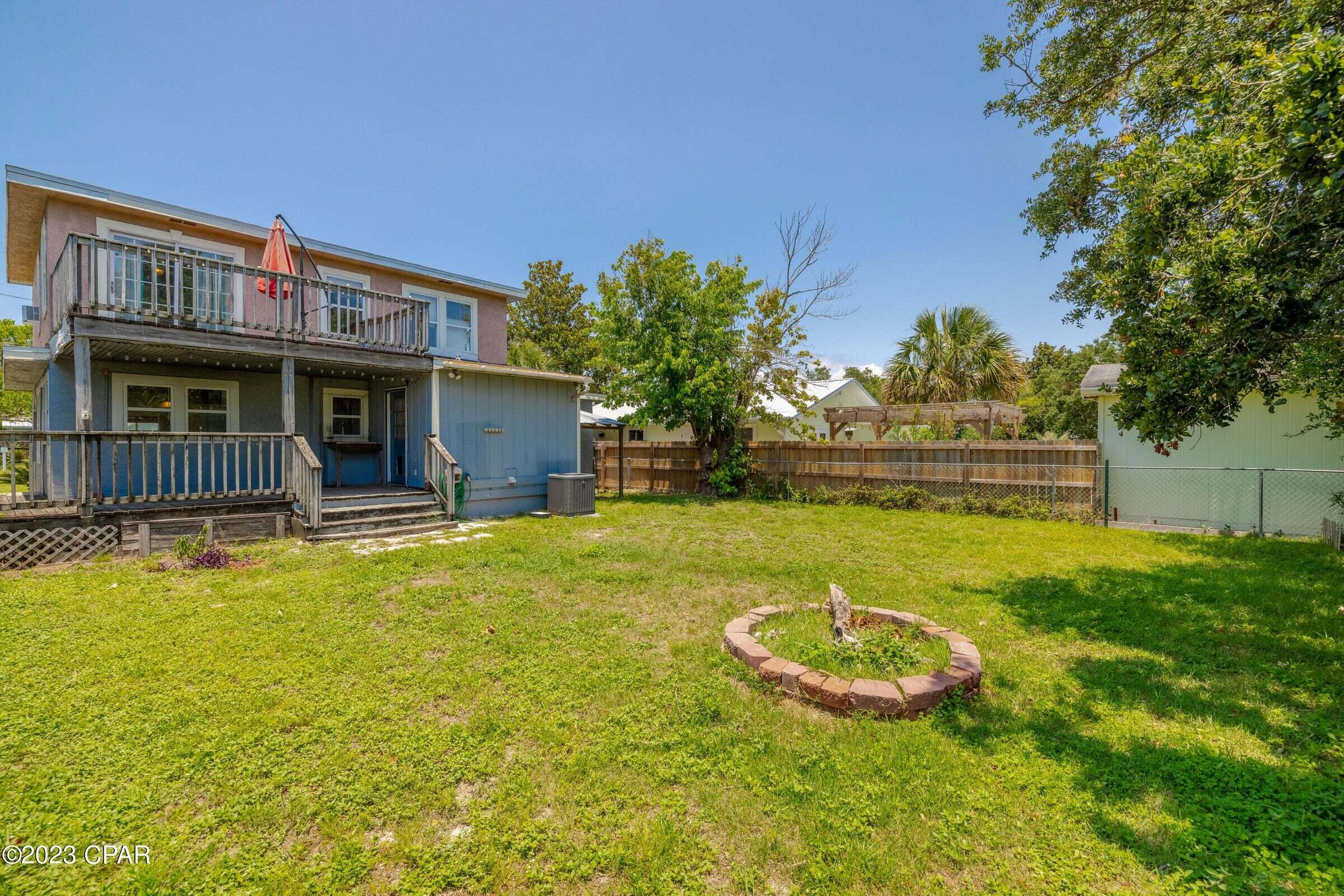 LAGUNA BEACH ESTATES 7TH ADDN - Residential