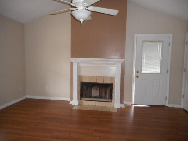 EAST BAY RIVER ESTATES 2ND ADDN - Residential