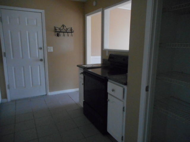 EAST BAY RIVER ESTATES 2ND ADDN - Residential