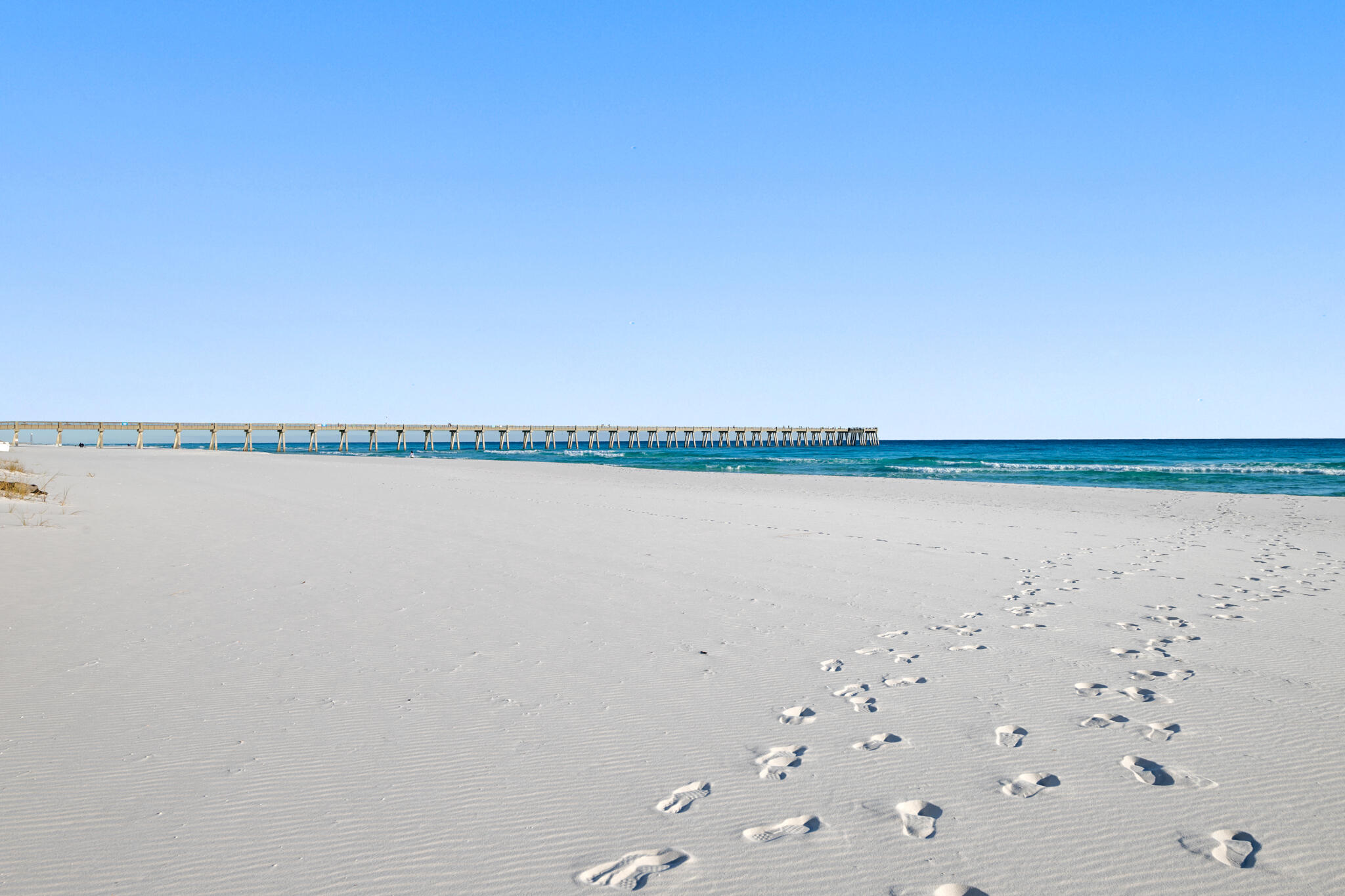 BEACH COLONY RESORT - Residential