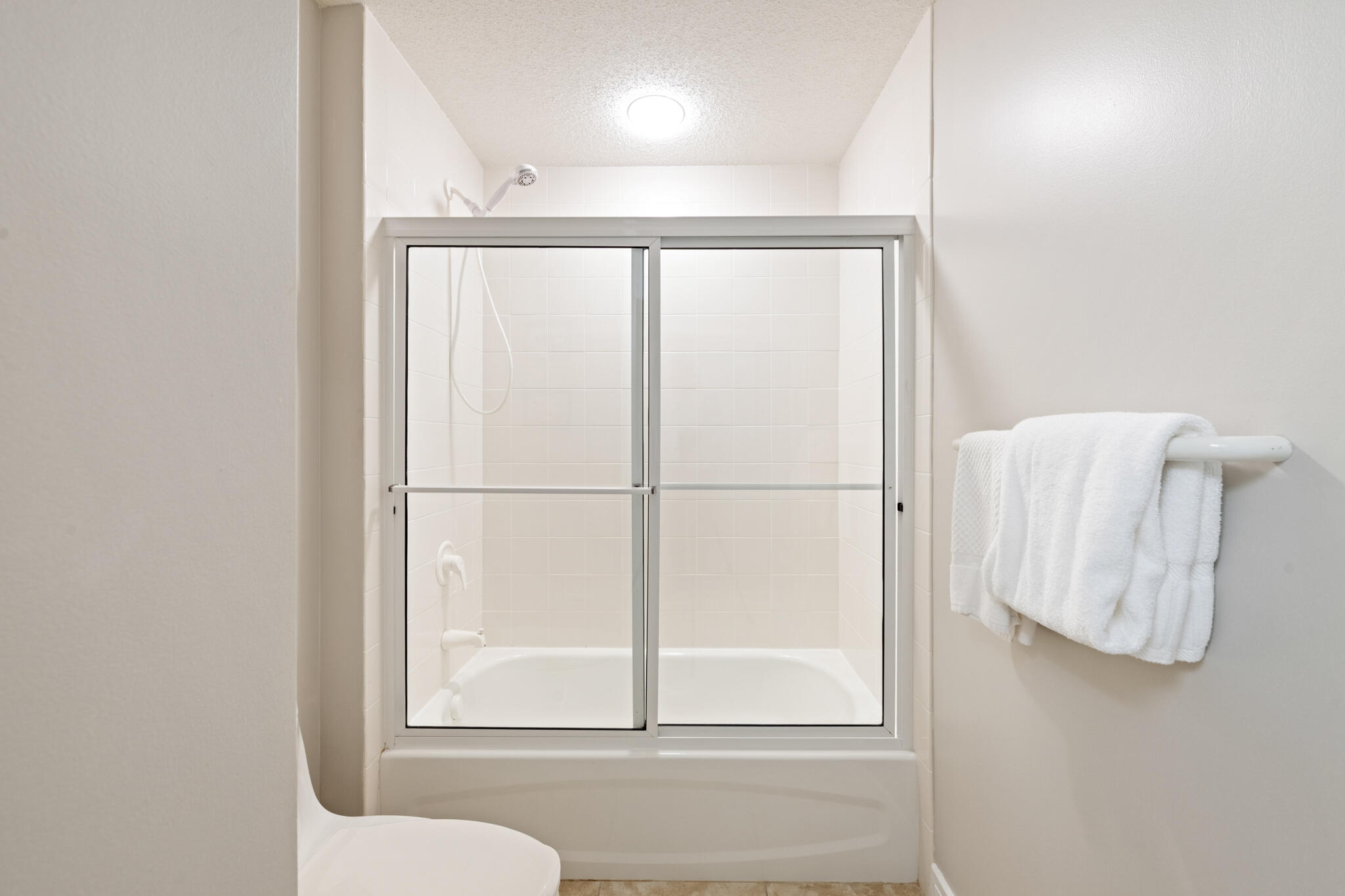 BEACH COLONY RESORT - Residential